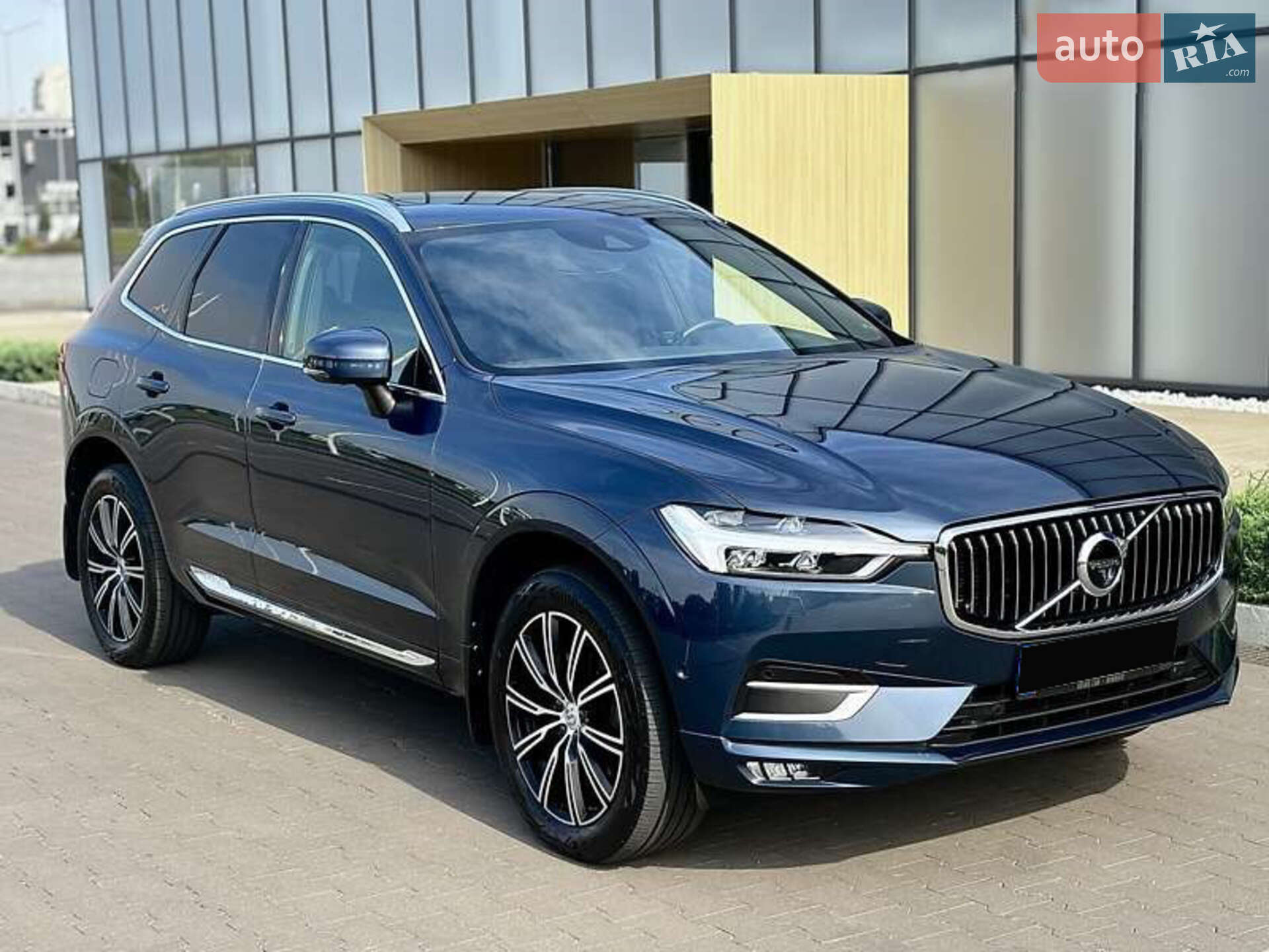 VOLVO XC60 2020