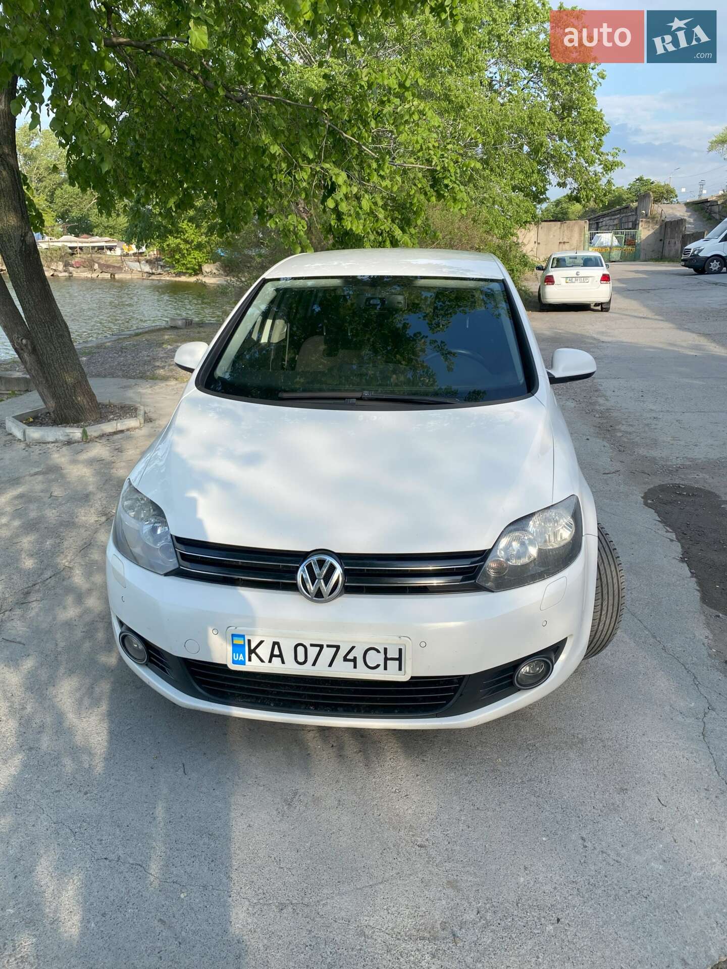 VOLKSWAGEN GOLF 2011