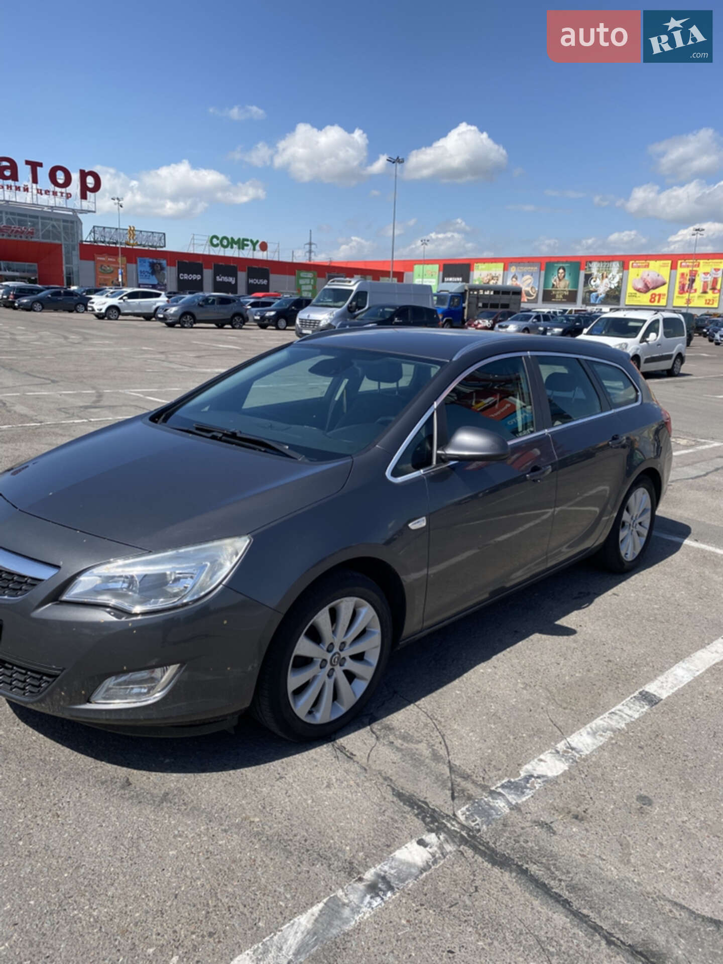 Головне фото звіту автомобіля OPEL ASTRA 2012