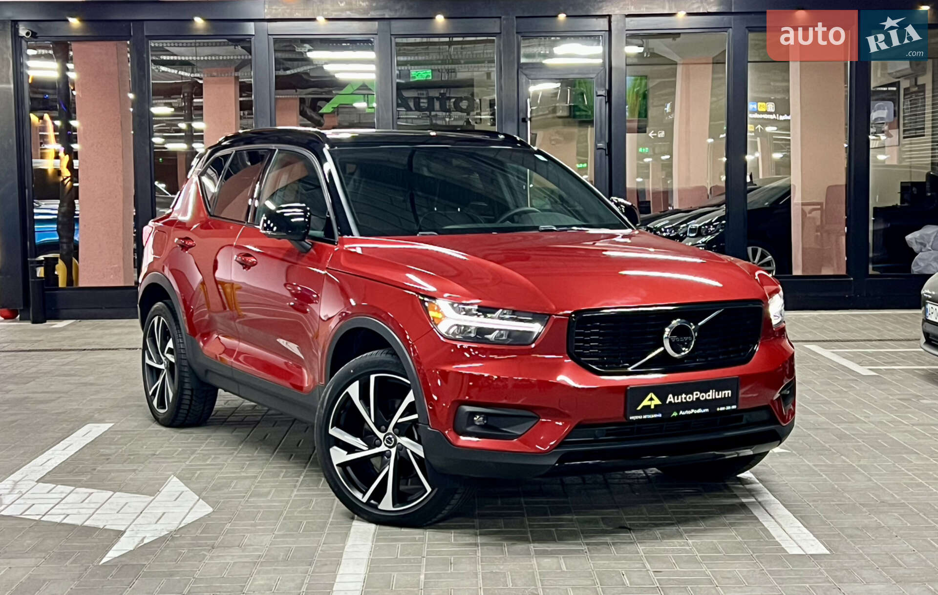 VOLVO XC40 2022