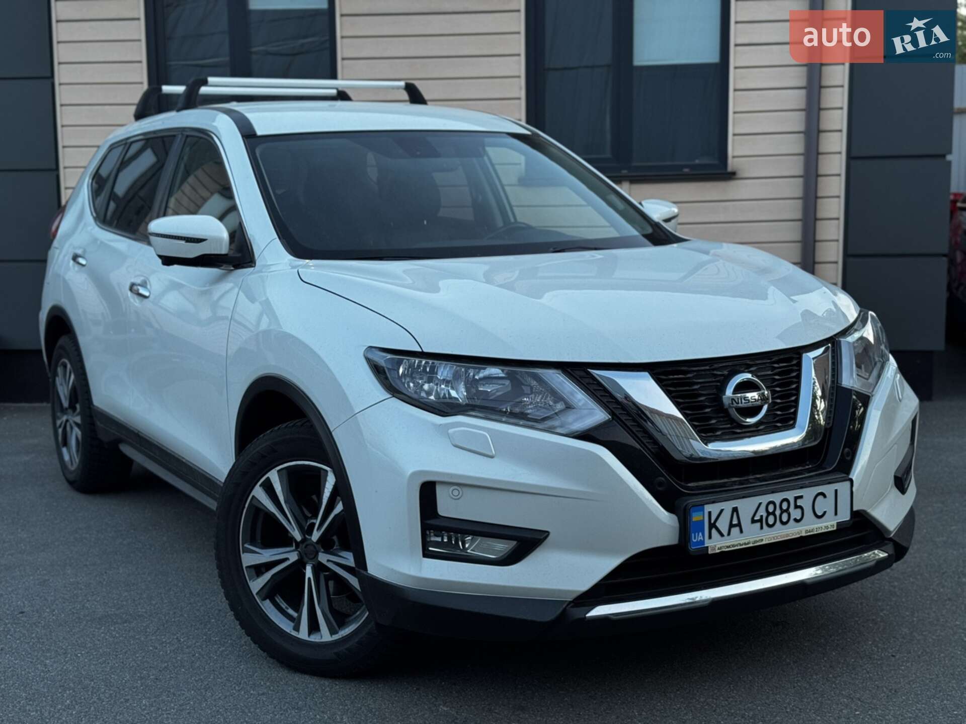 NISSAN X-TRAIL 2018