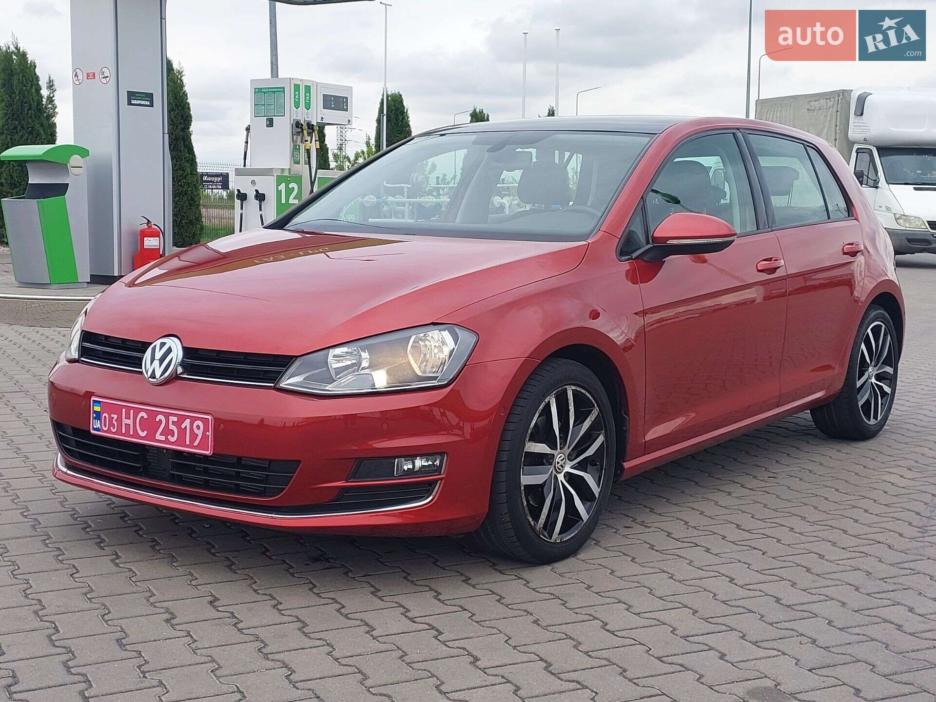 VOLKSWAGEN GOLF 2015