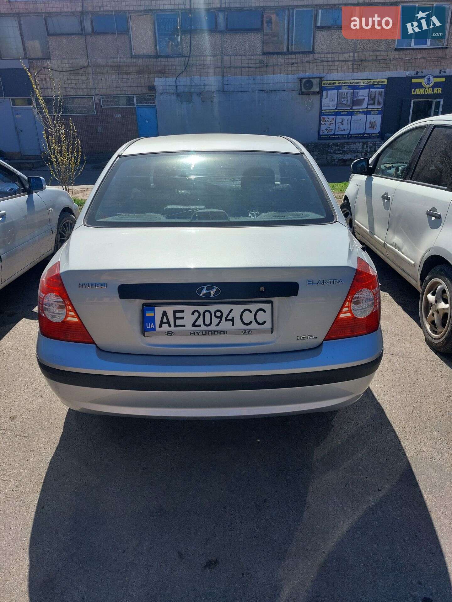 HYUNDAI ELANTRA 2003