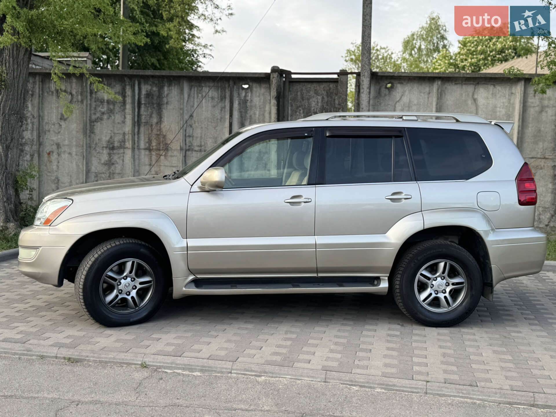 LEXUS GX 470 2004