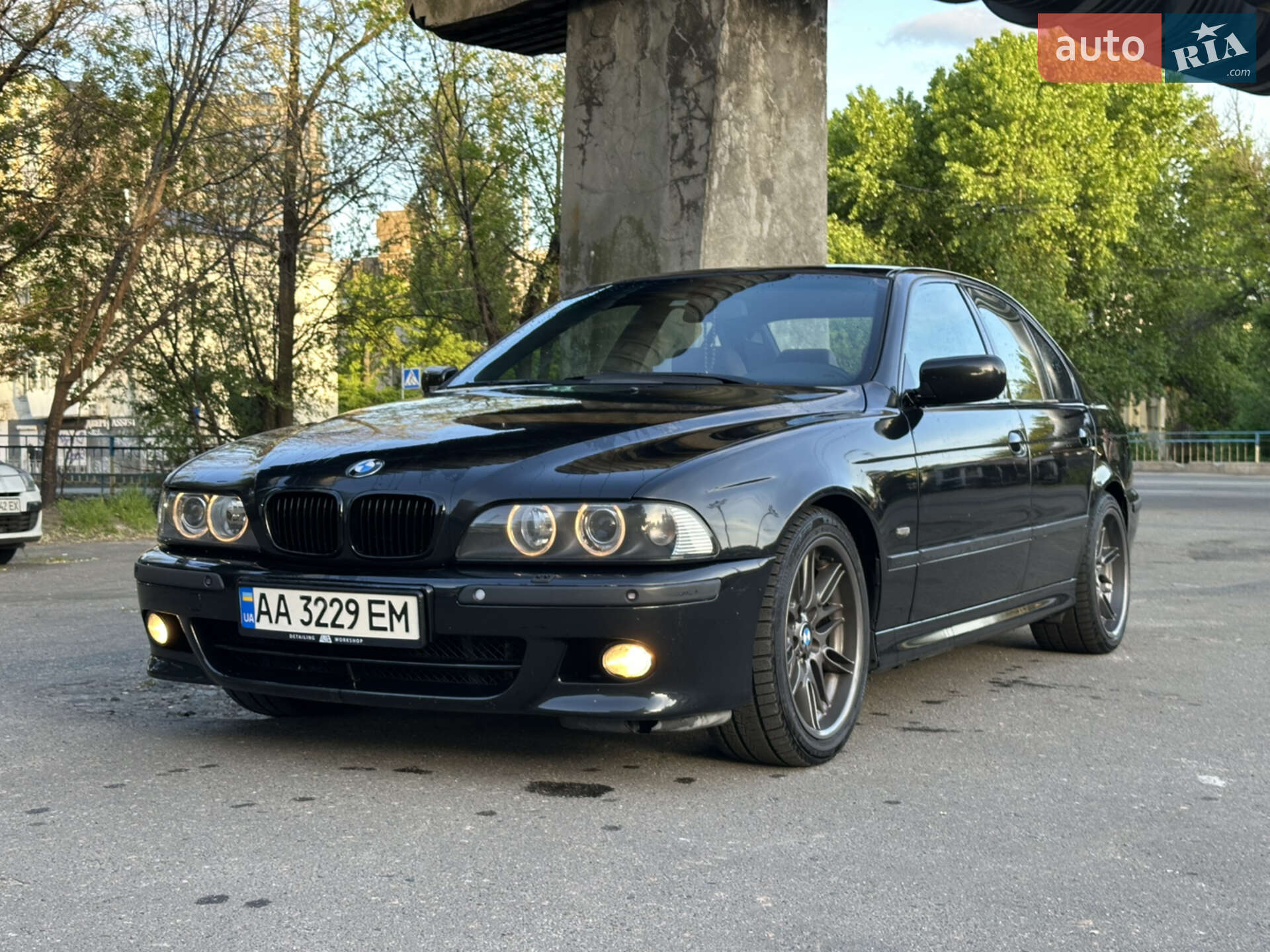 BMW 540I 2001