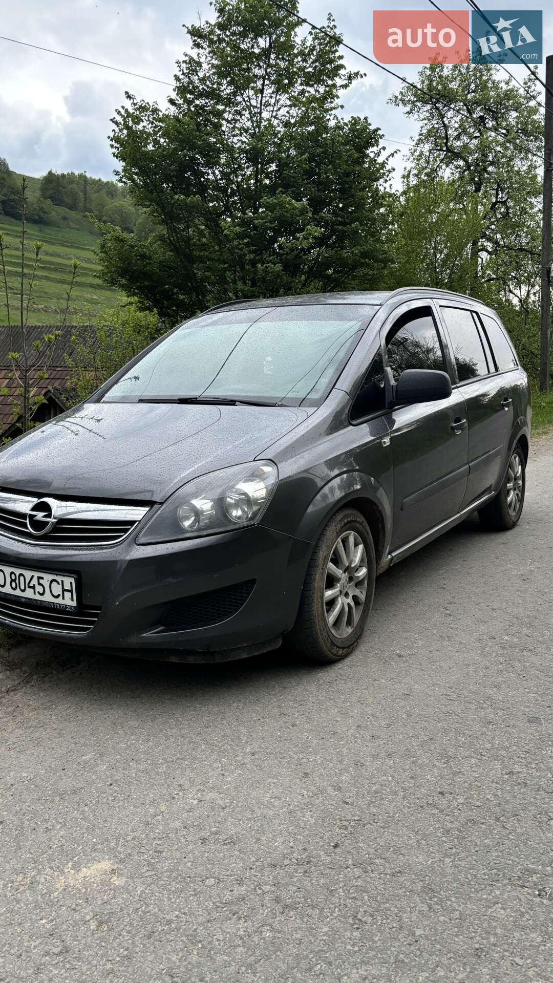 Головне фото звіту автомобіля OPEL ZAFIRA 2011