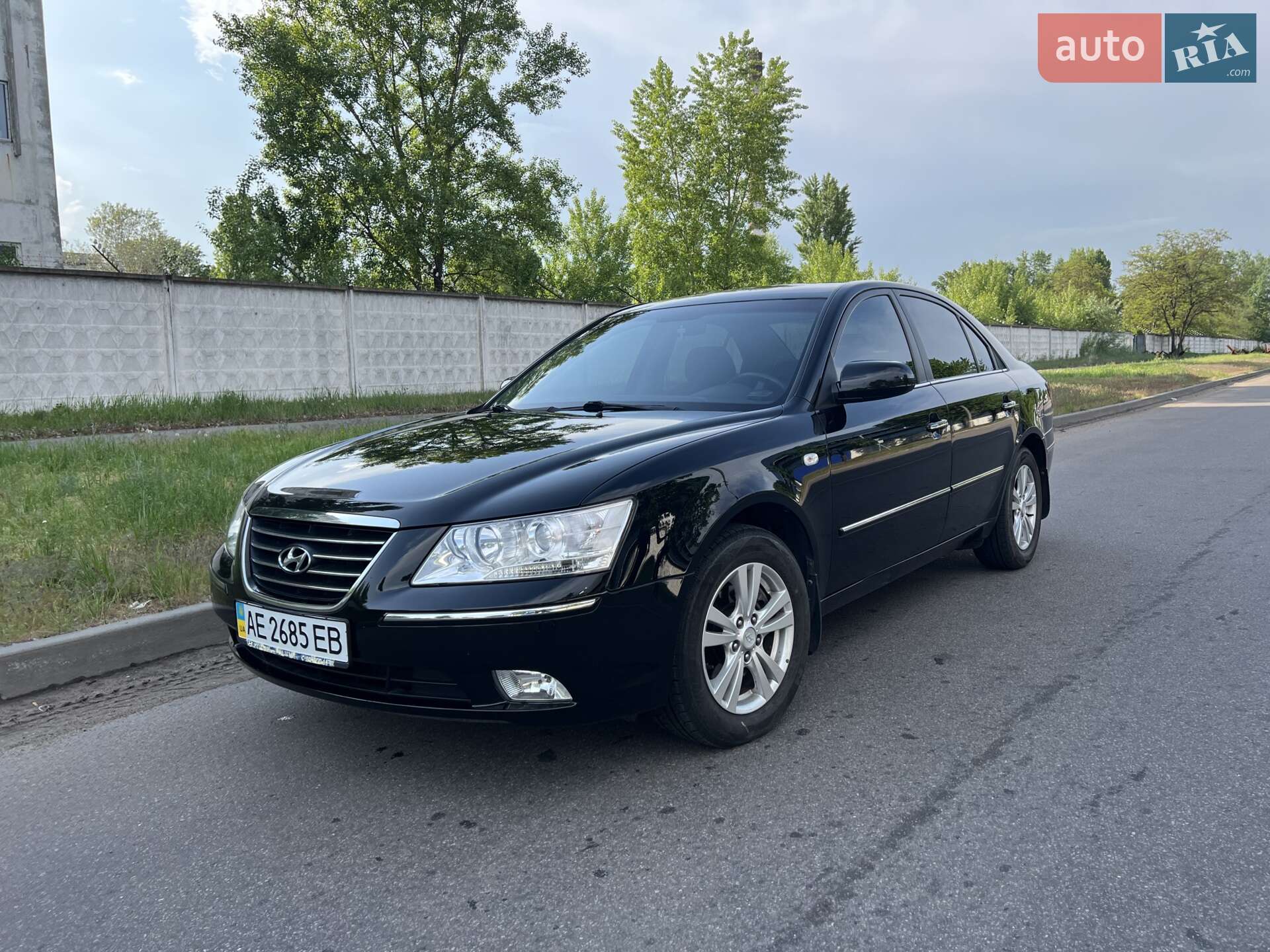 Головне фото звіту автомобіля HYUNDAI SONATA 2009