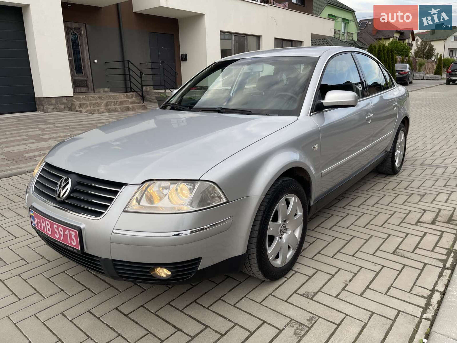 VOLKSWAGEN PASSAT 2003