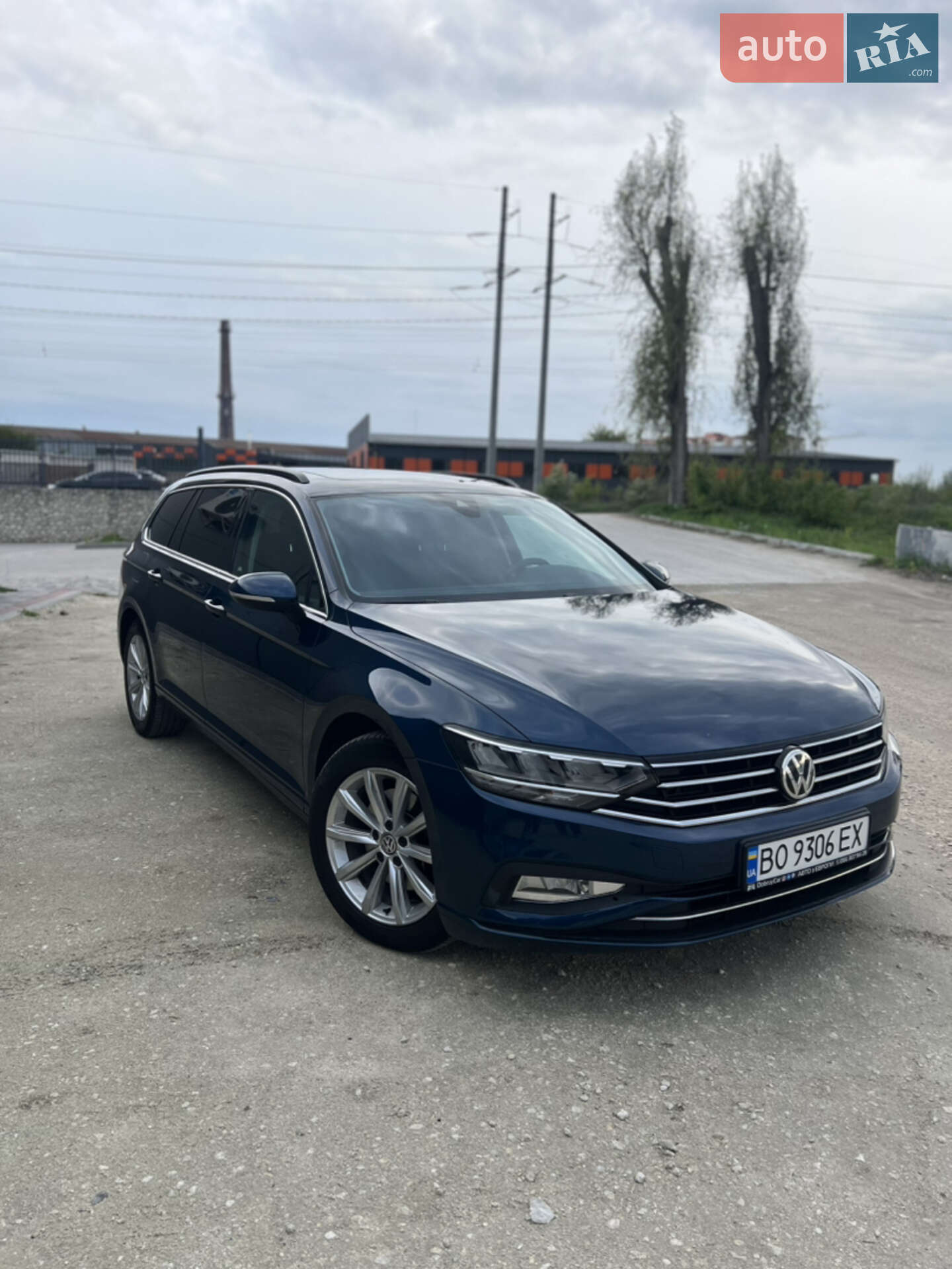 VOLKSWAGEN PASSAT 2019