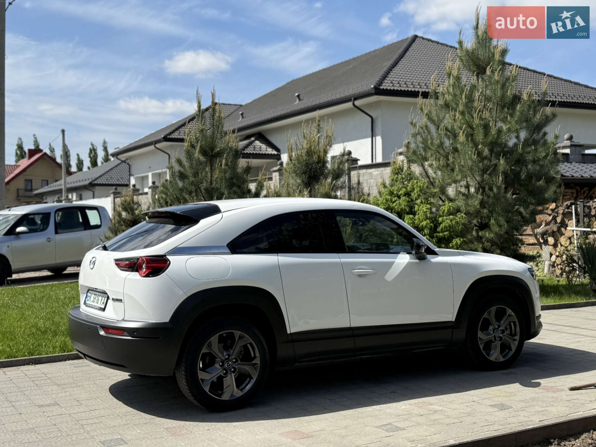 MAZDA MX-30 2021