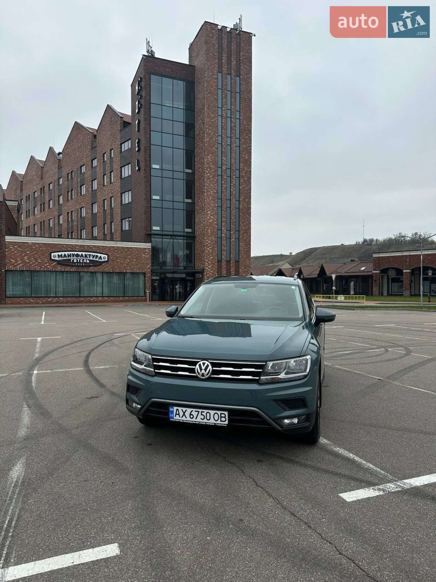 VOLKSWAGEN TIGUAN 2019