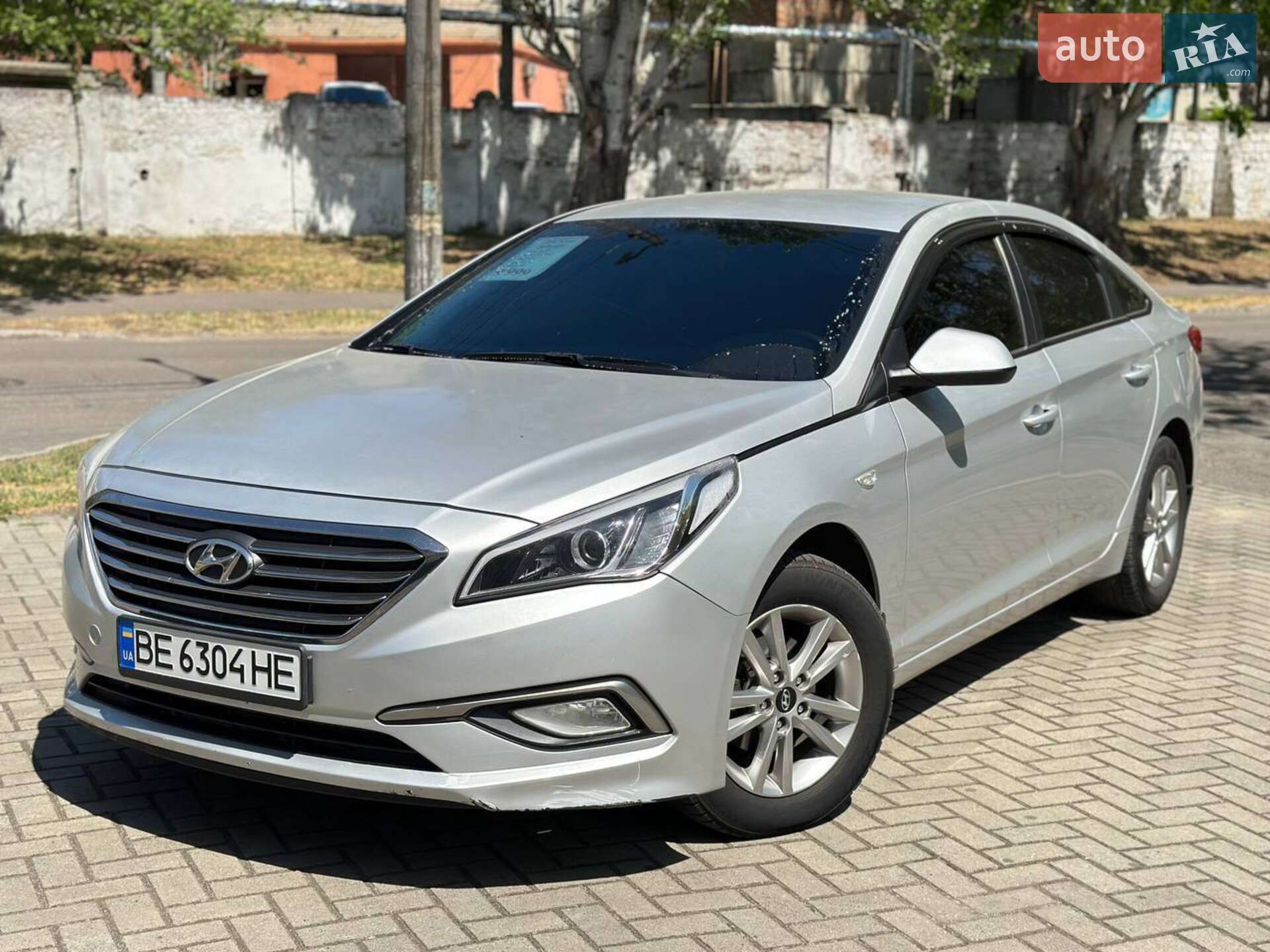 Головне фото звіту автомобіля HYUNDAI SONATA 2014
