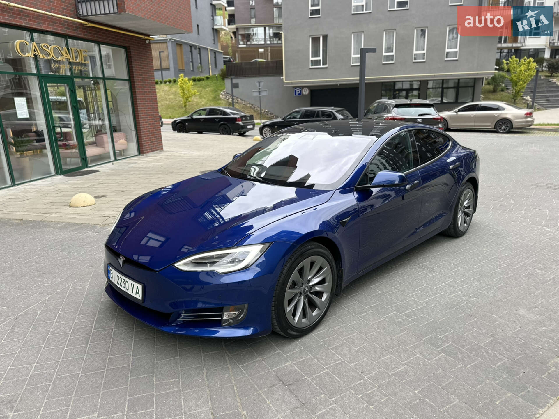 TESLA MODEL S 2020