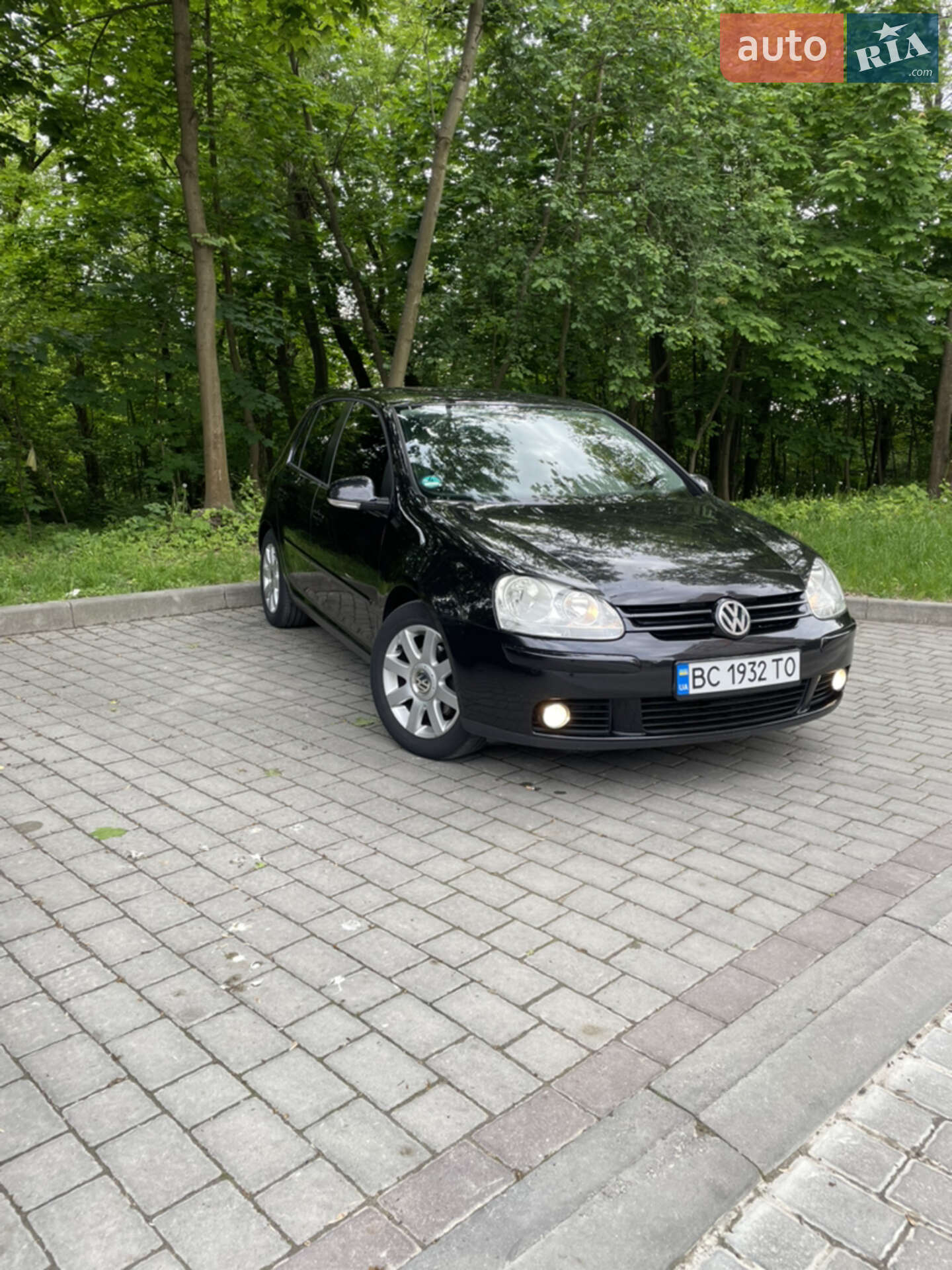 VOLKSWAGEN GOLF 2005