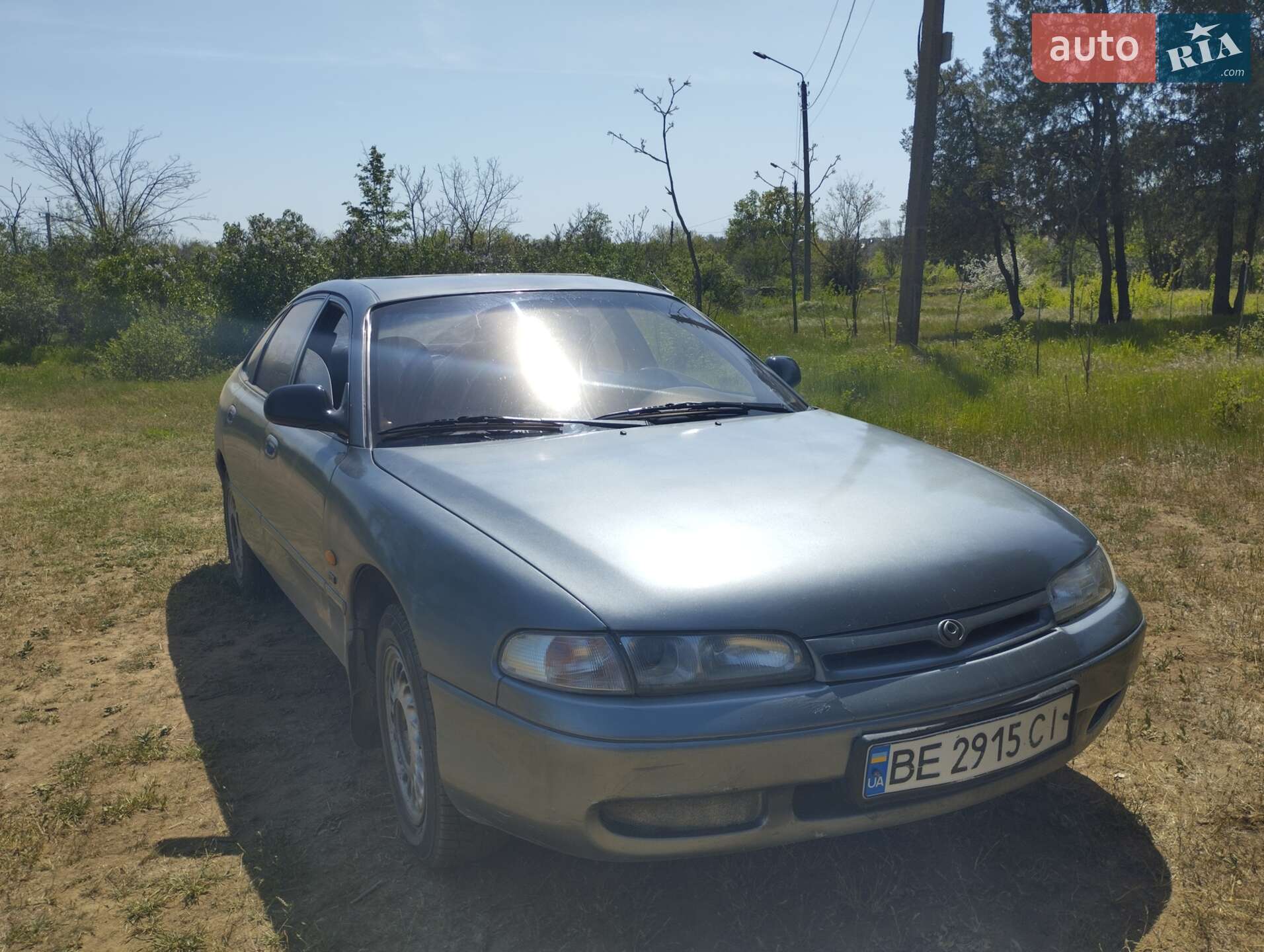 Головне фото звіту автомобіля MAZDA 626 1992