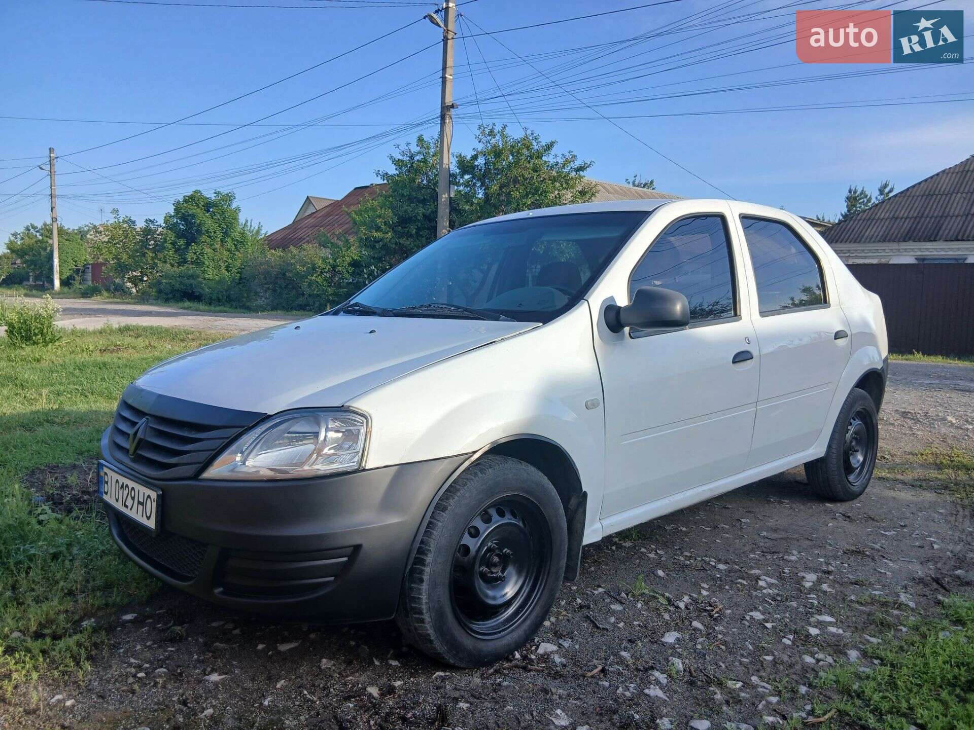 RENAULT LOGAN 2011