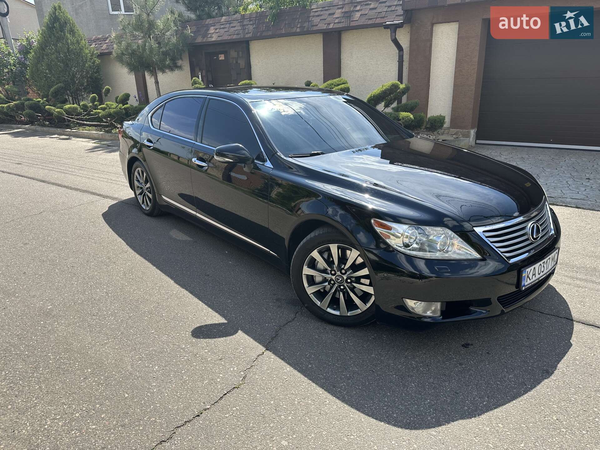 LEXUS LS 460 2010