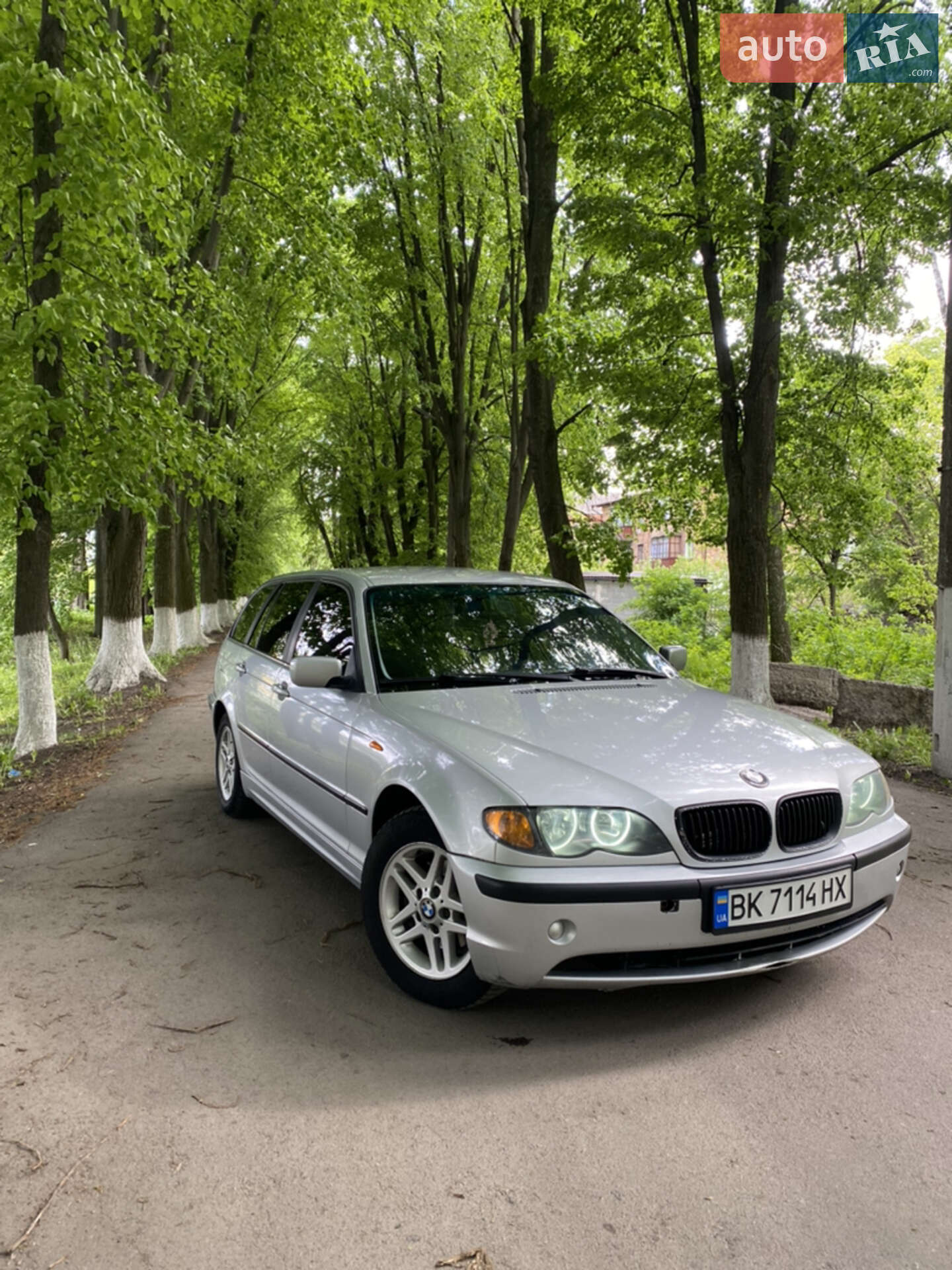 Головне фото звіту автомобіля BMW 318 2003