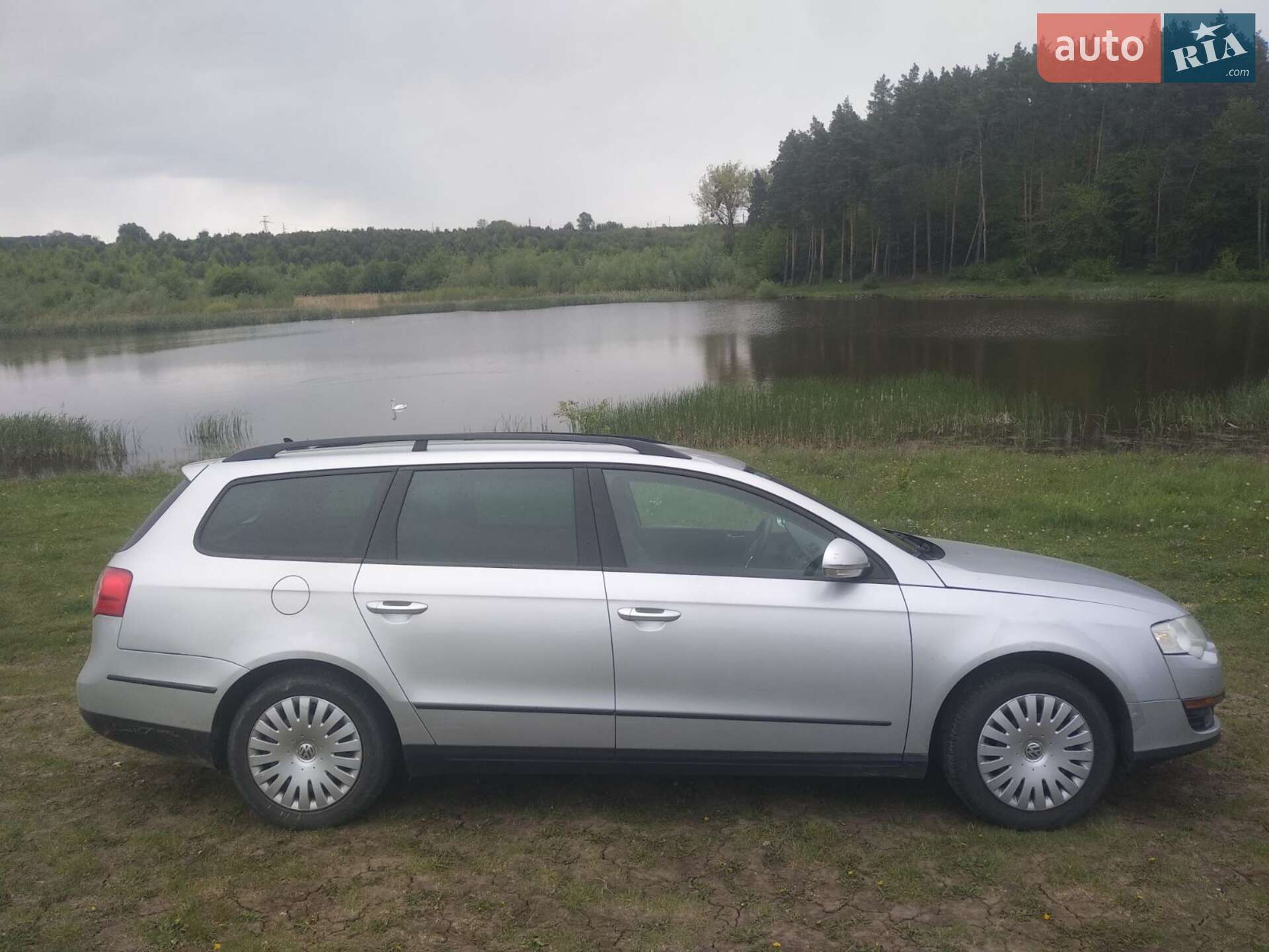VOLKSWAGEN PASSAT 2010
