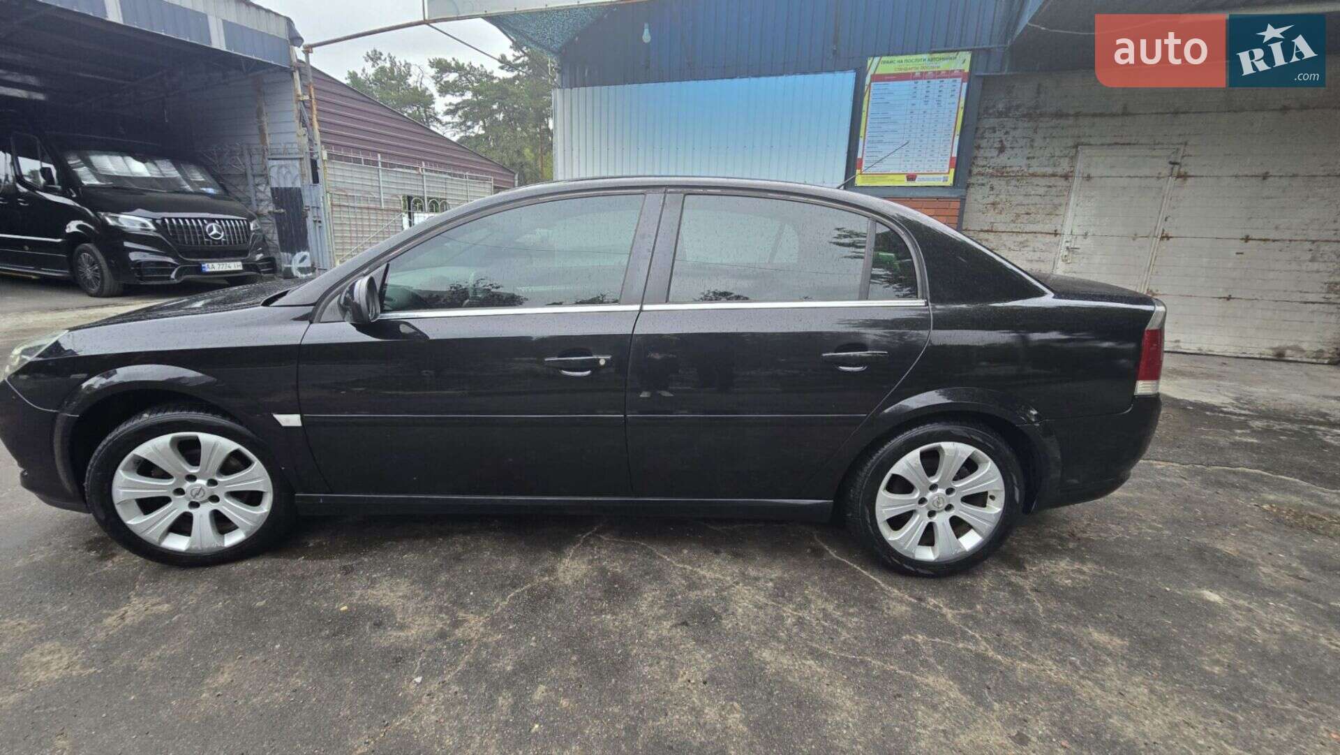 Головне фото звіту автомобіля OPEL VECTRA 2008