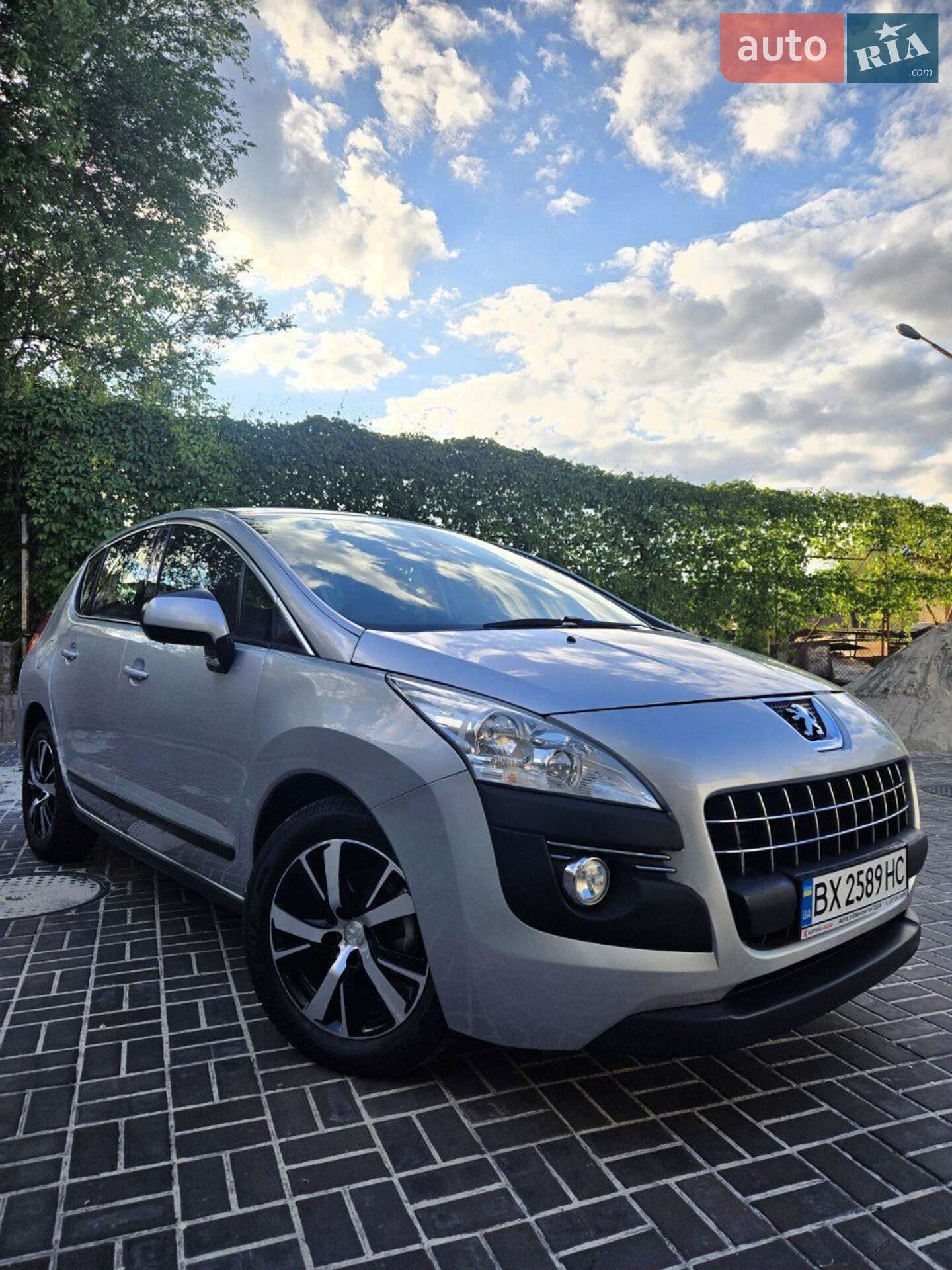PEUGEOT 3008 2010