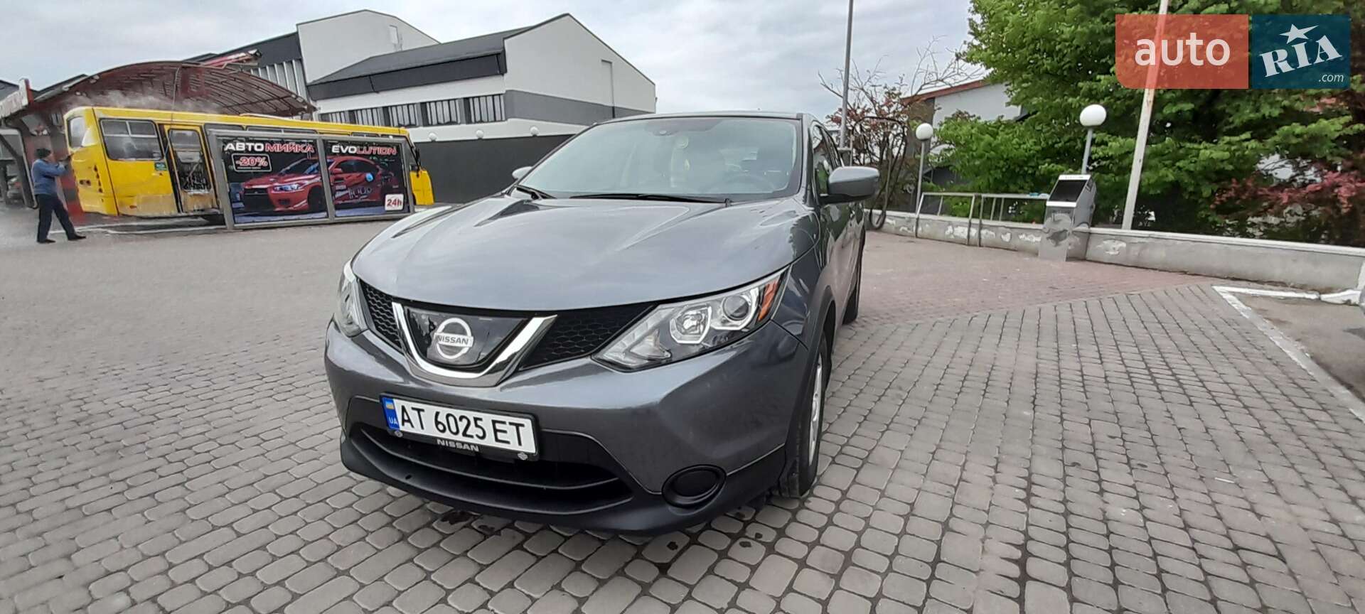 NISSAN ROGUE SPORT 2018