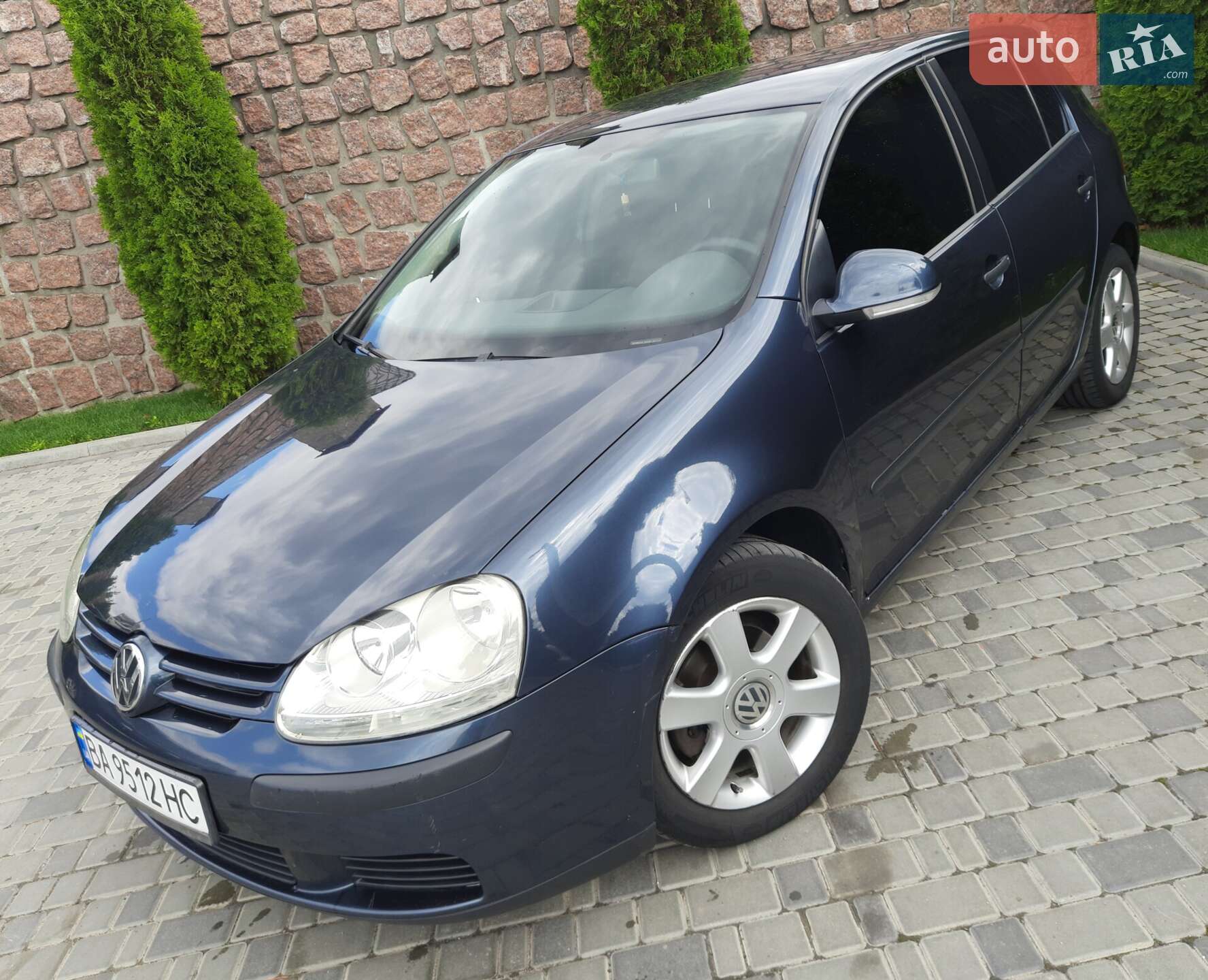 VOLKSWAGEN GOLF 2005
