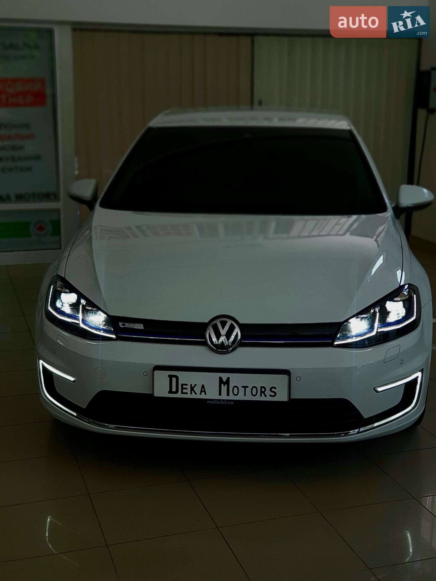 VOLKSWAGEN E-GOLF 2017