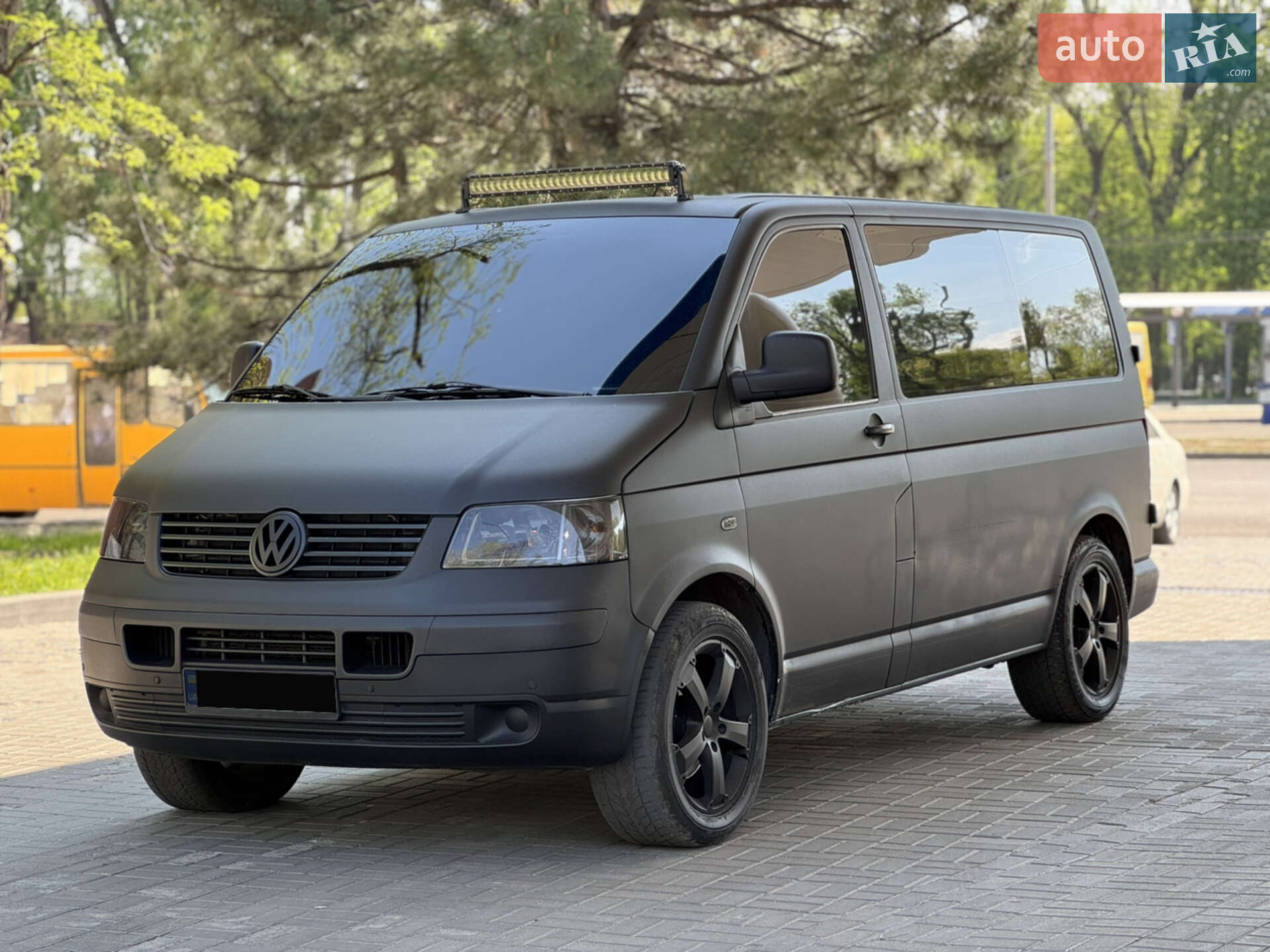 VOLKSWAGEN TRANSPORTER 2005