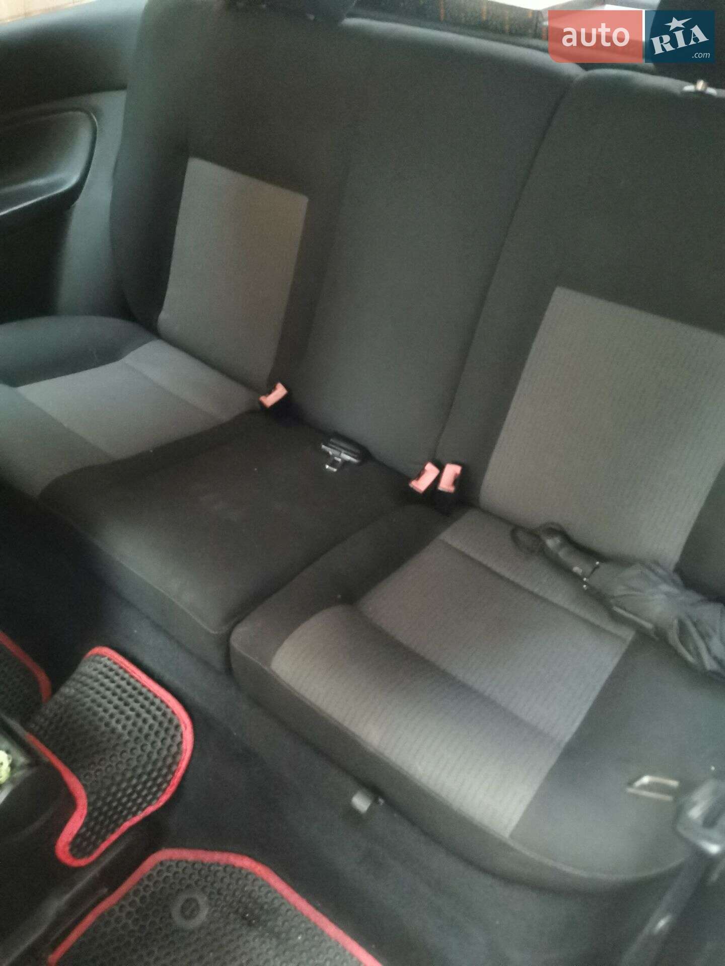 VOLKSWAGEN GOLF 2003