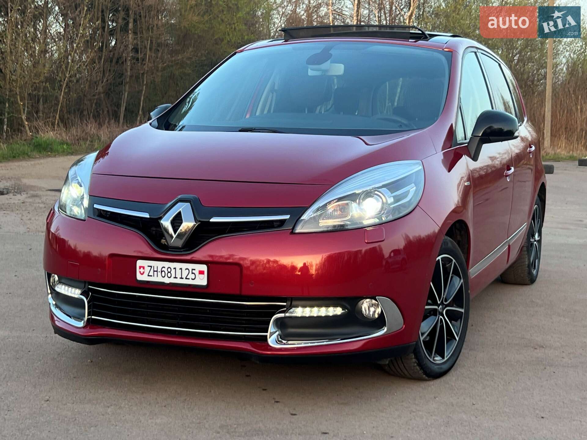 RENAULT SCENIC 2012