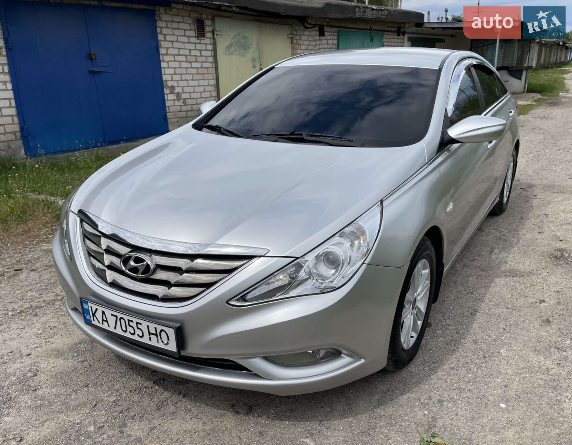 Головне фото звіту автомобіля HYUNDAI SONATA 2010