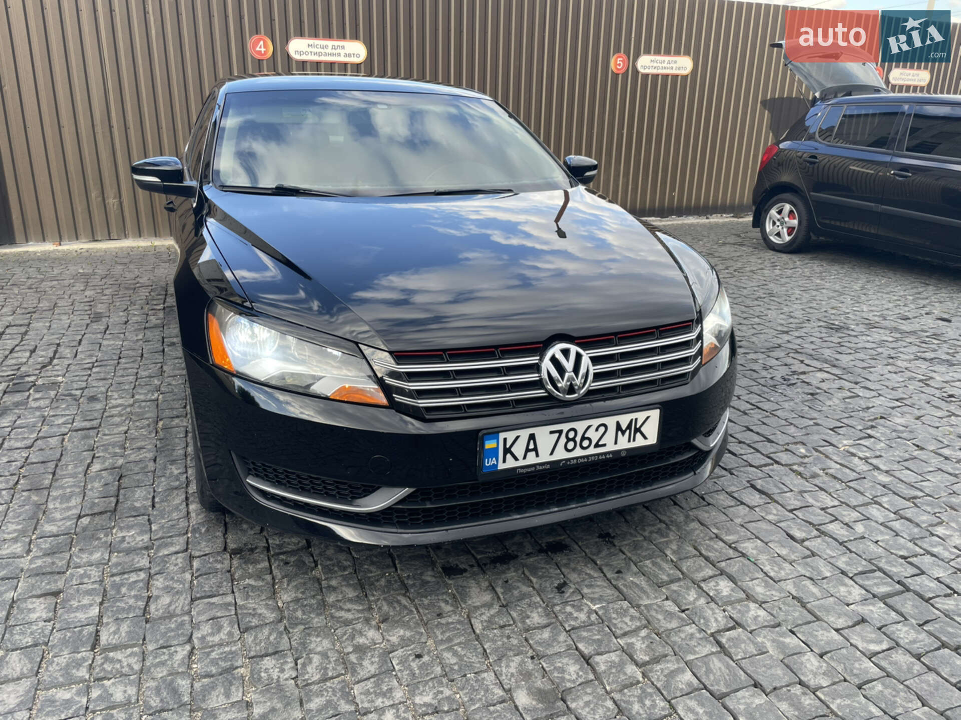 VOLKSWAGEN PASSAT 2013