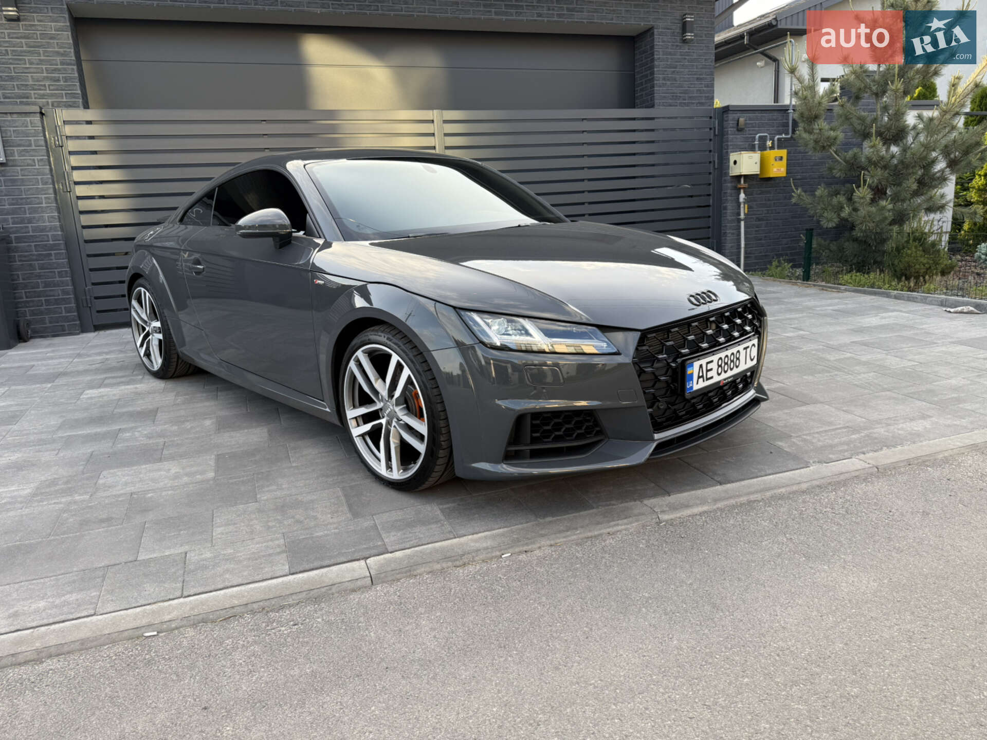 AUDI TT 2016