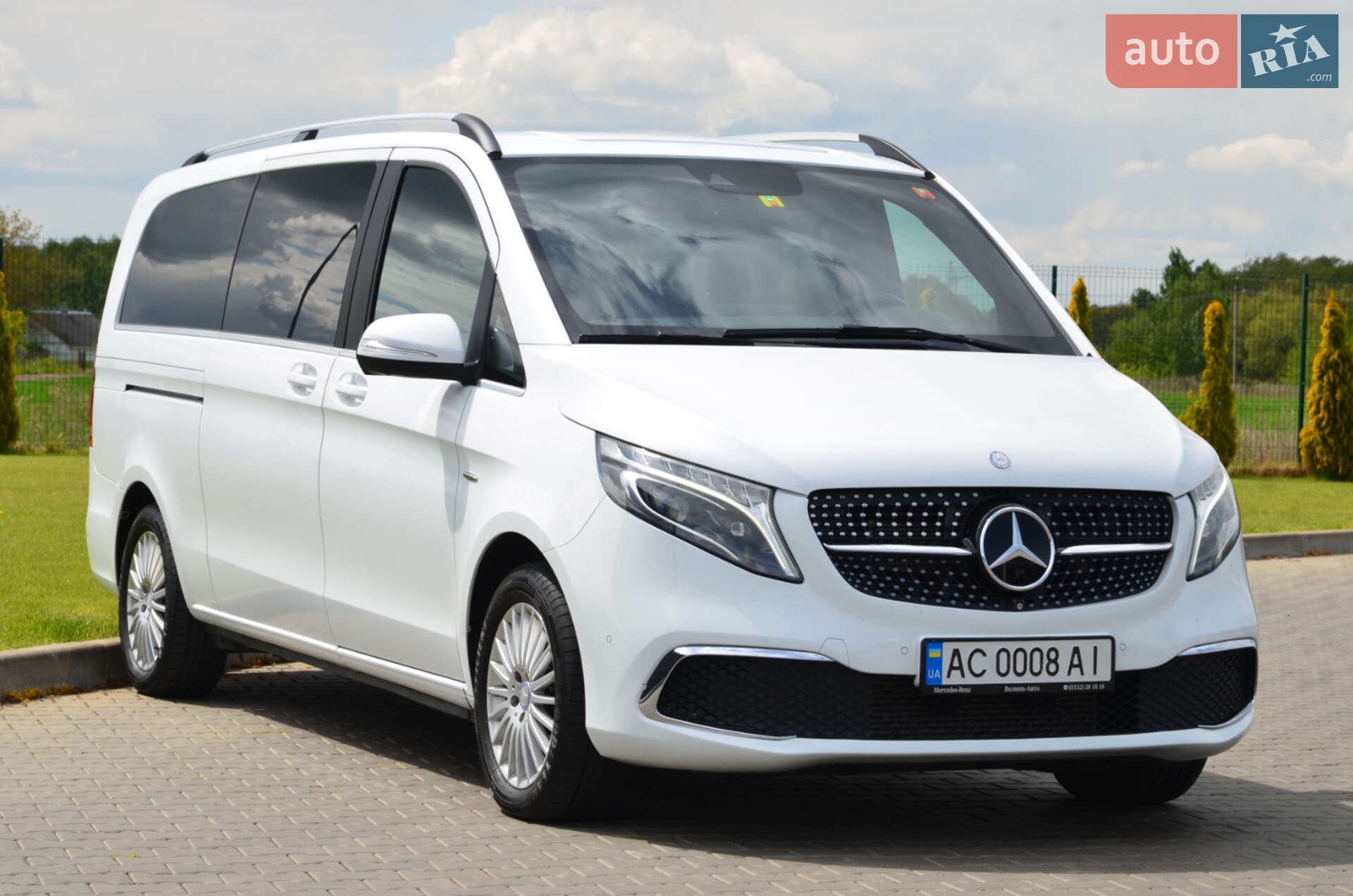 Mercedes-Benz V-Class 2015