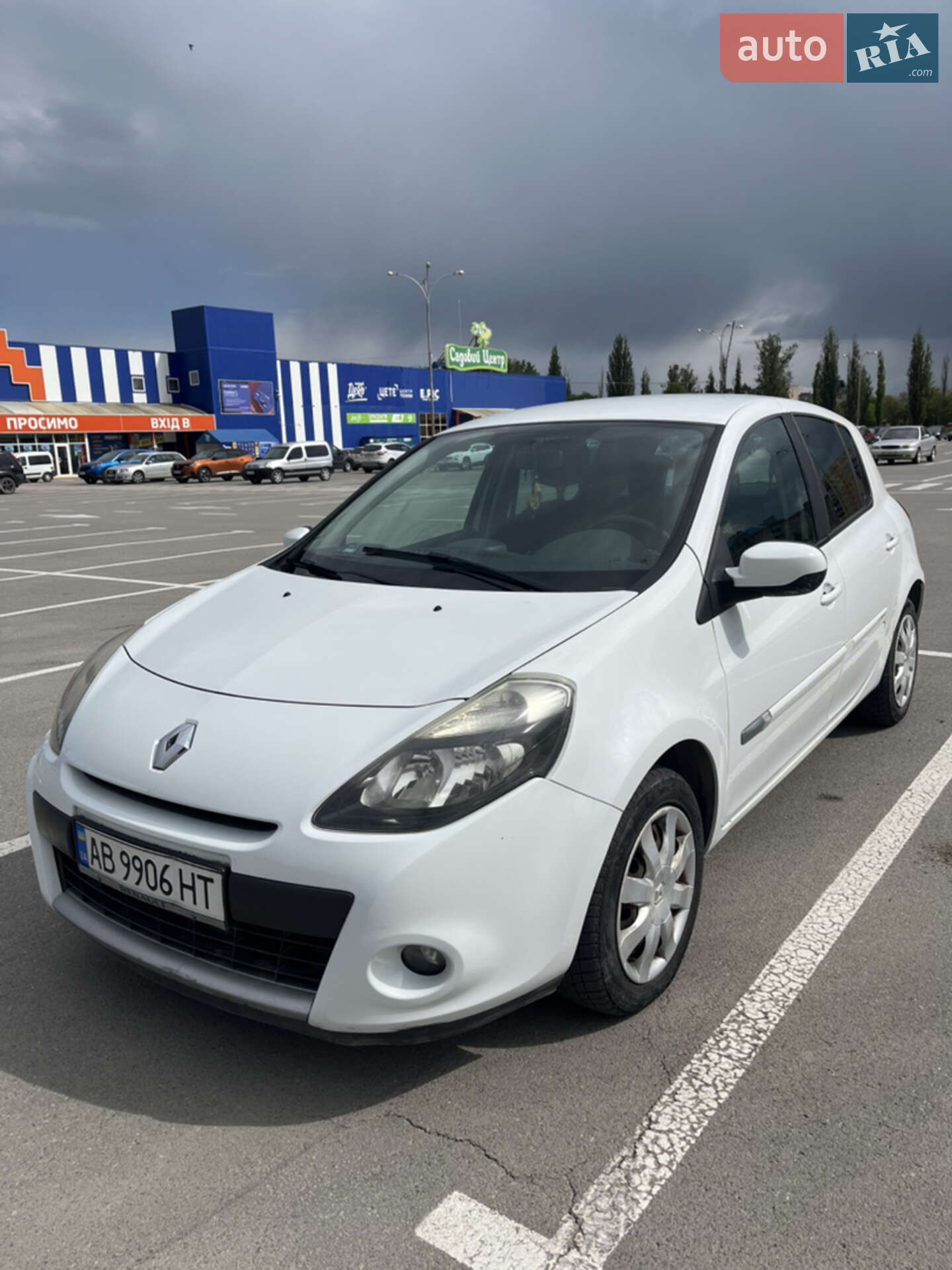 RENAULT CLIO 2009