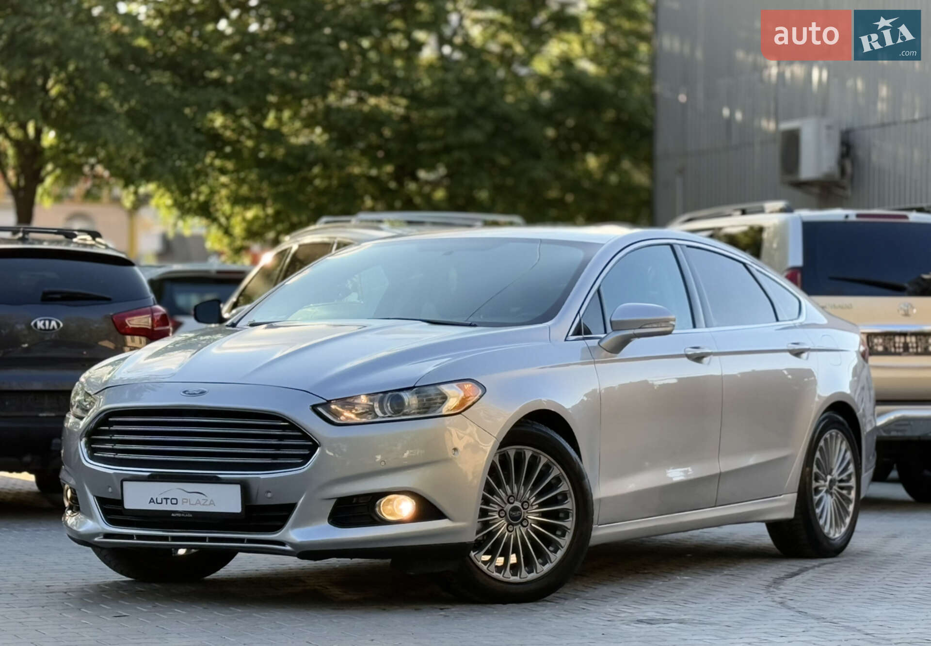FORD FUSION 2012