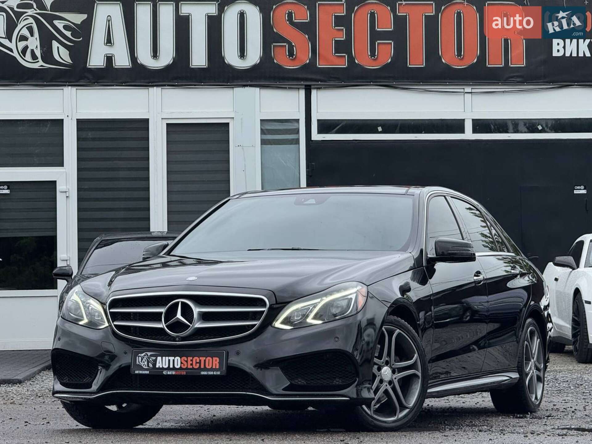MERCEDES-BENZ E 400 2014