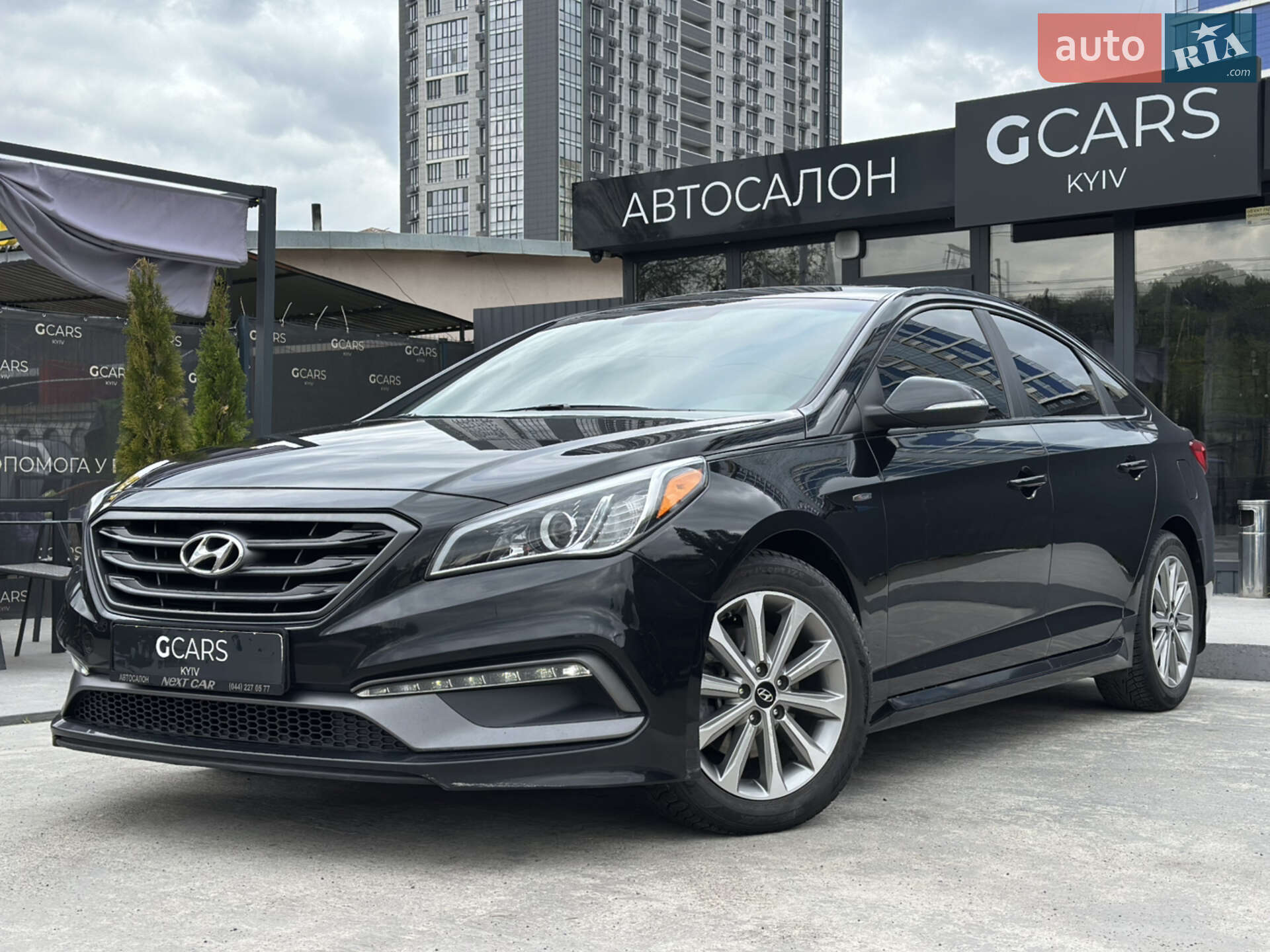 HYUNDAI SONATA