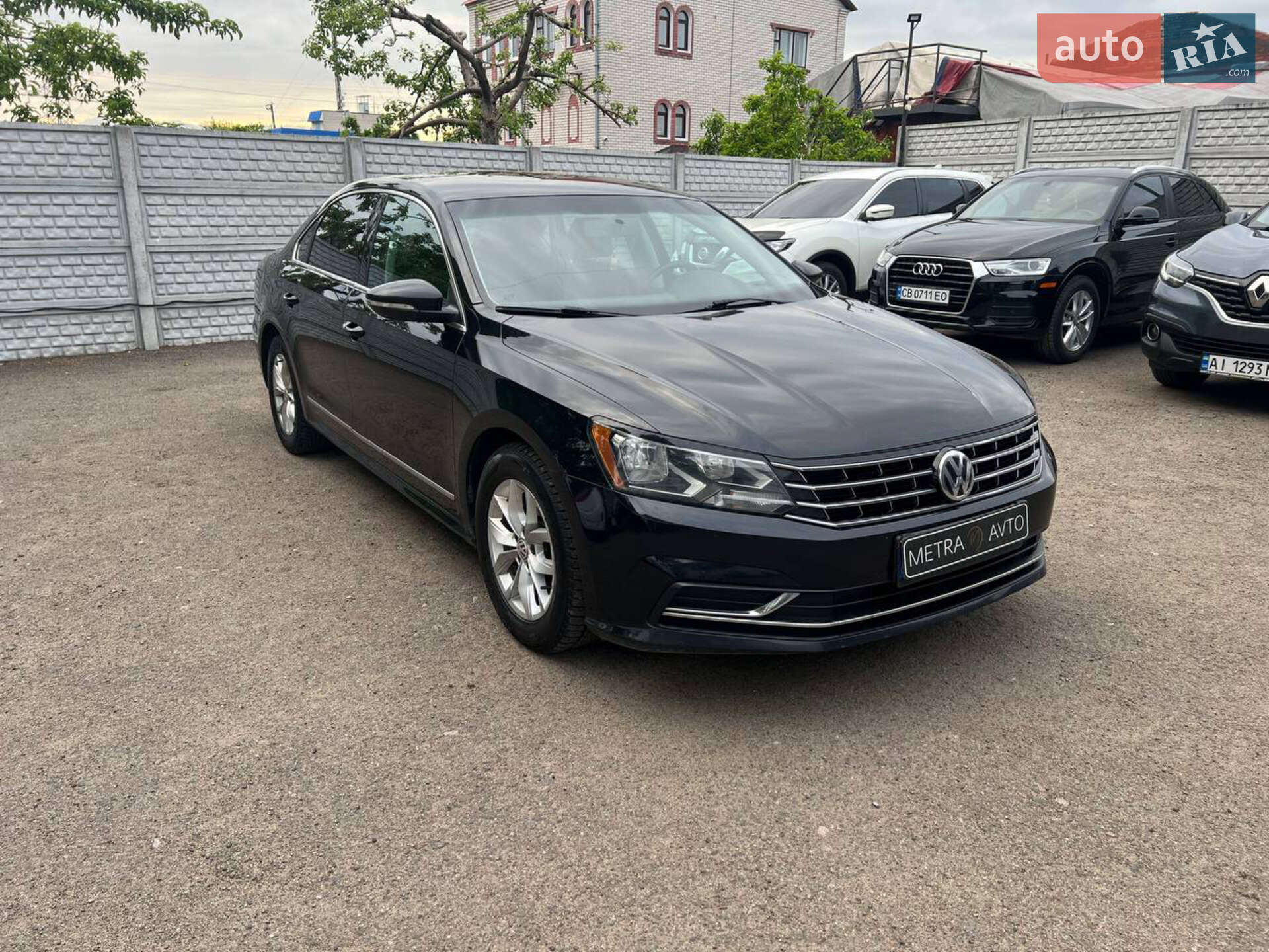 VOLKSWAGEN PASSAT 2017