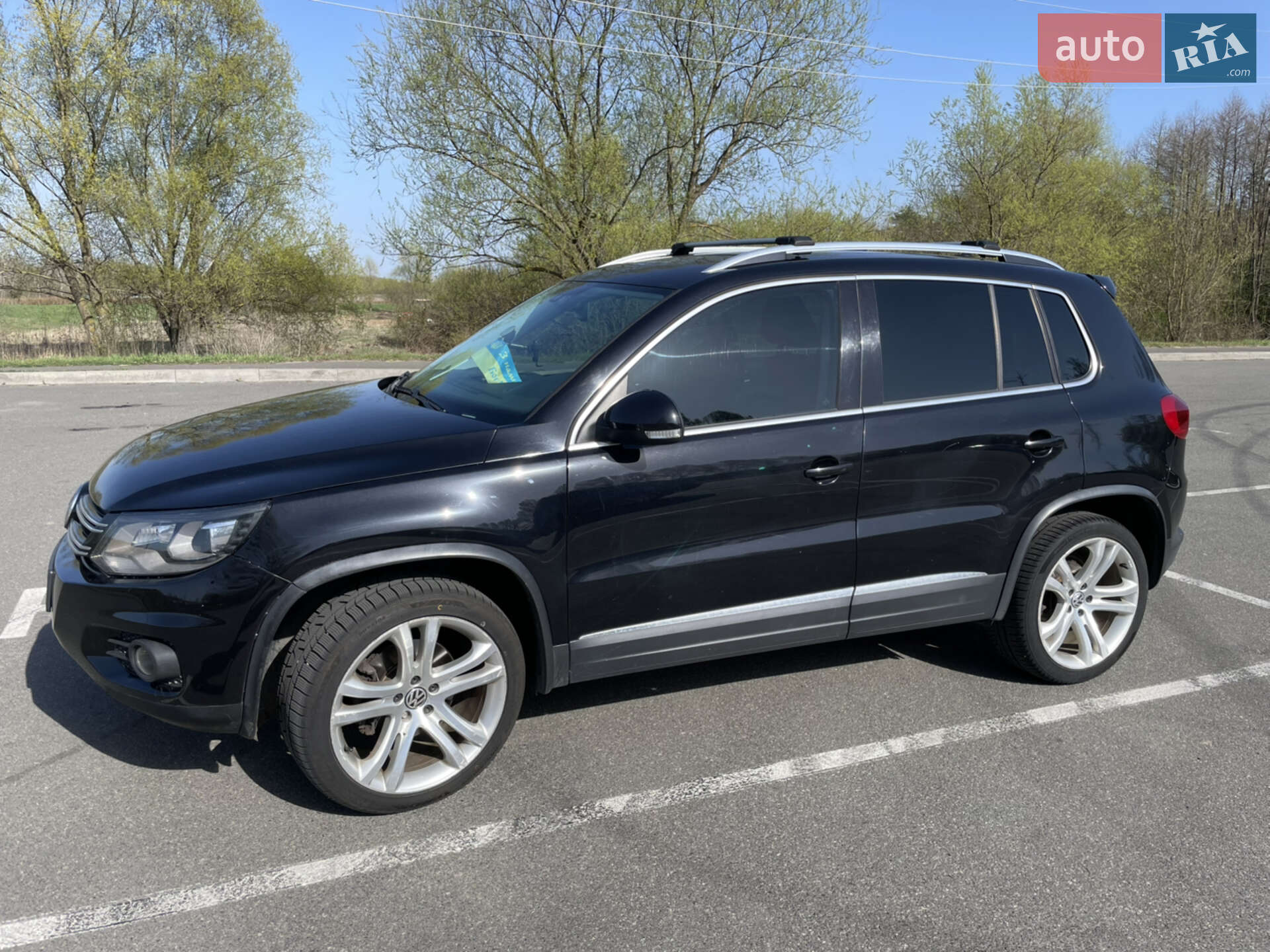 VOLKSWAGEN TIGUAN 2012