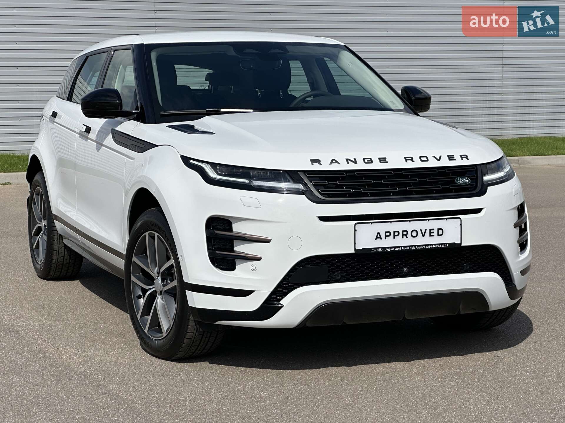 LAND ROVER RANGE ROVER EVOQUE 2024