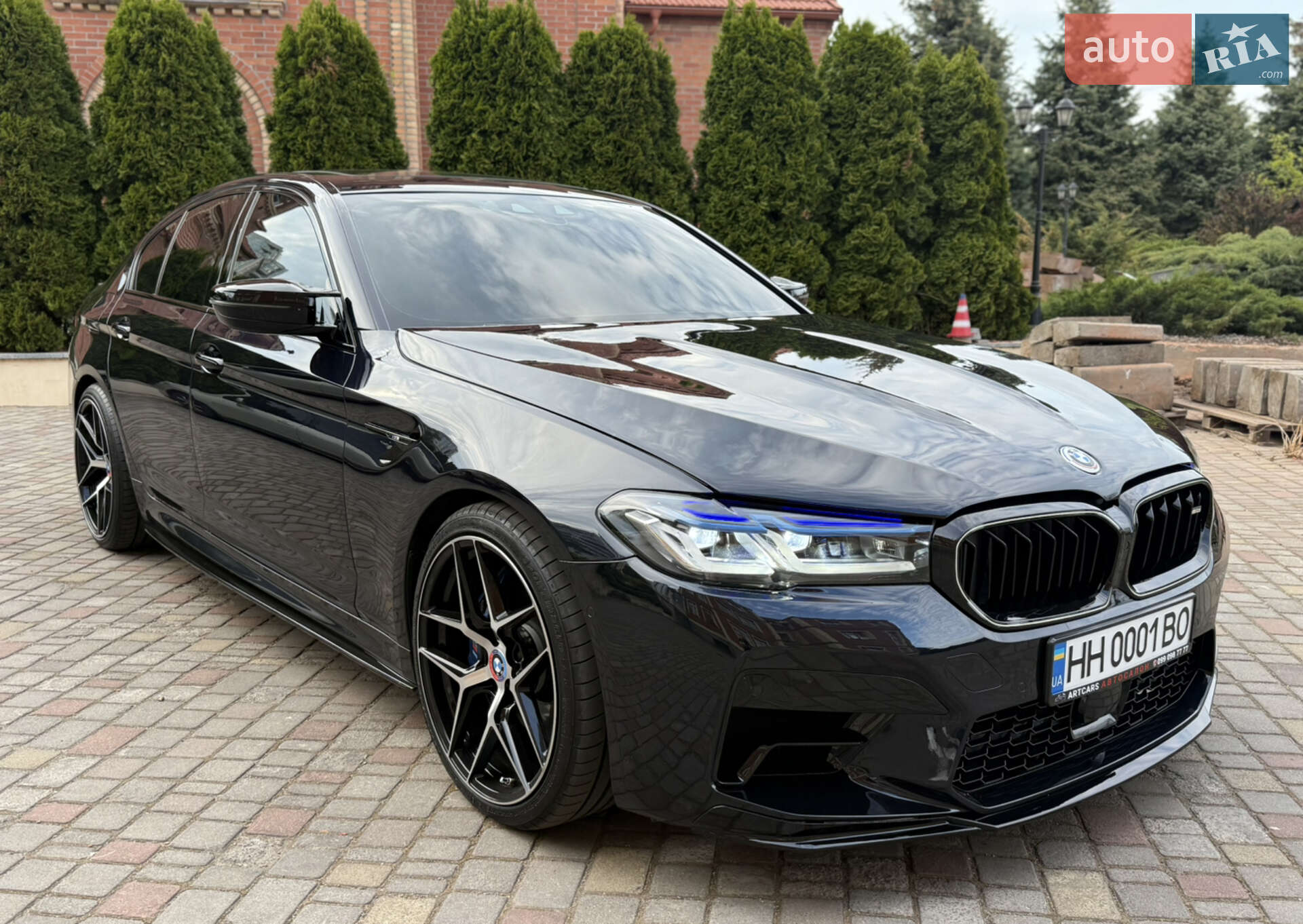 BMW M550XI 2017