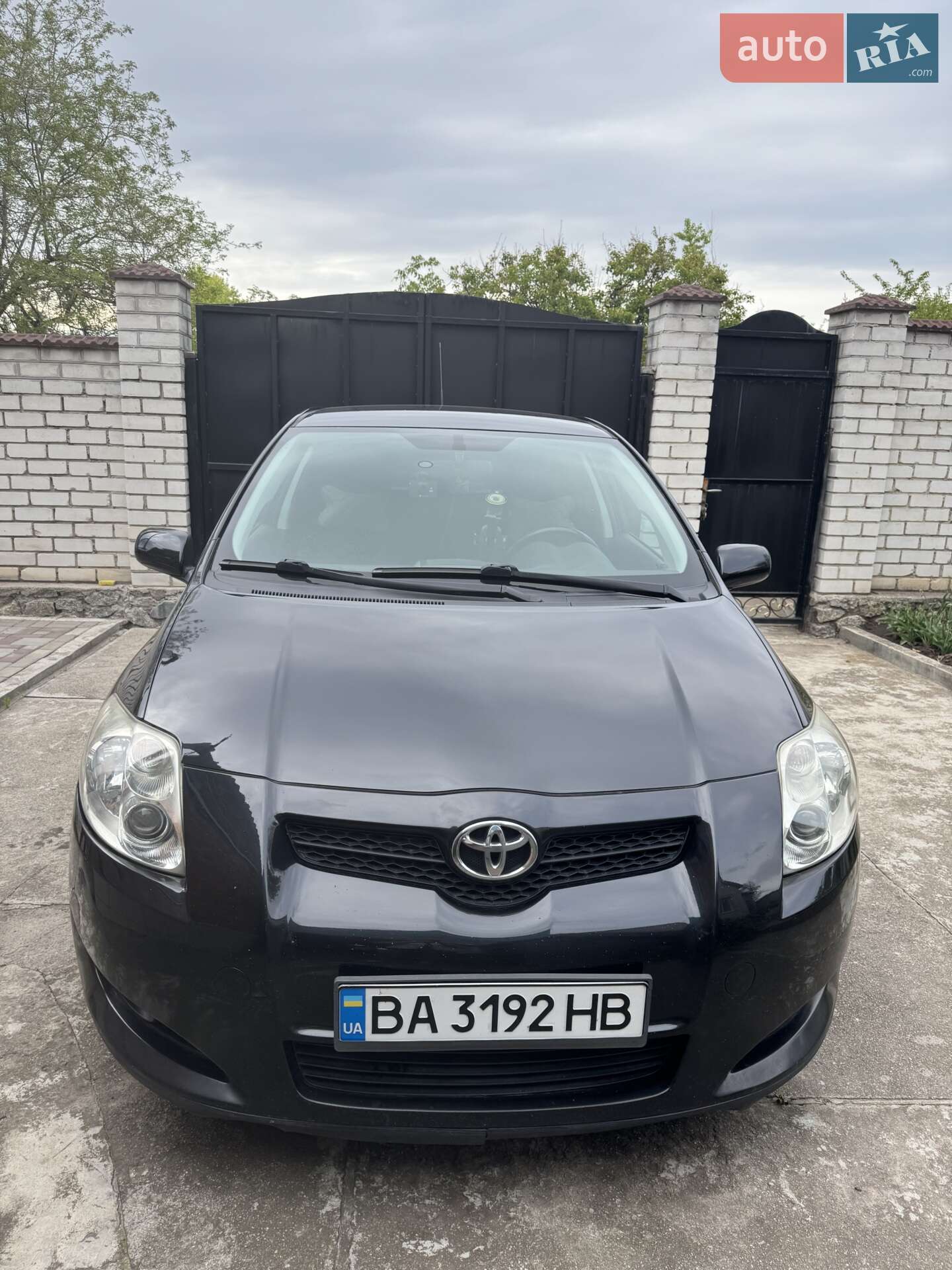 Головне фото звіту автомобіля TOYOTA AURIS 2008