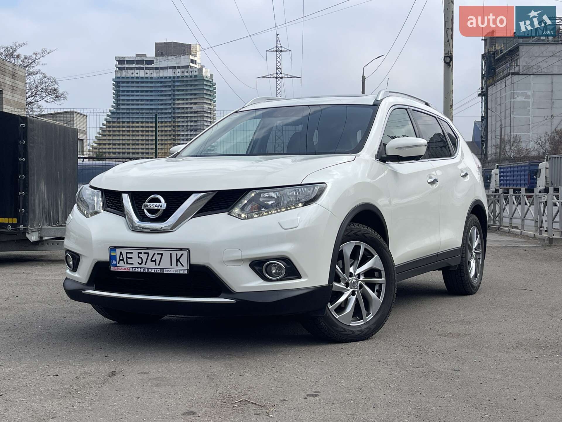 NISSAN X-TRAIL 2017
