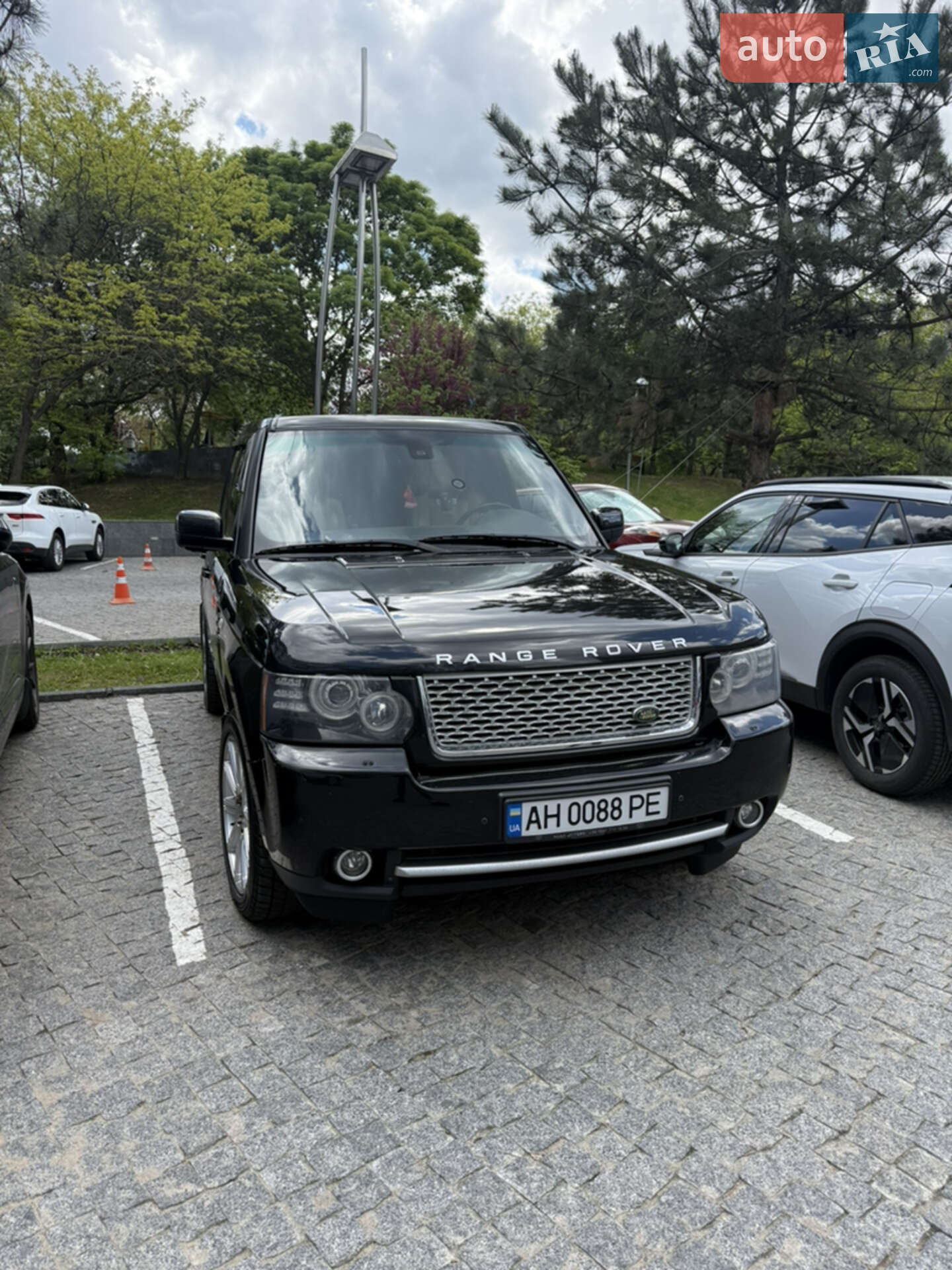 LAND ROVER RANGE ROVER 2011