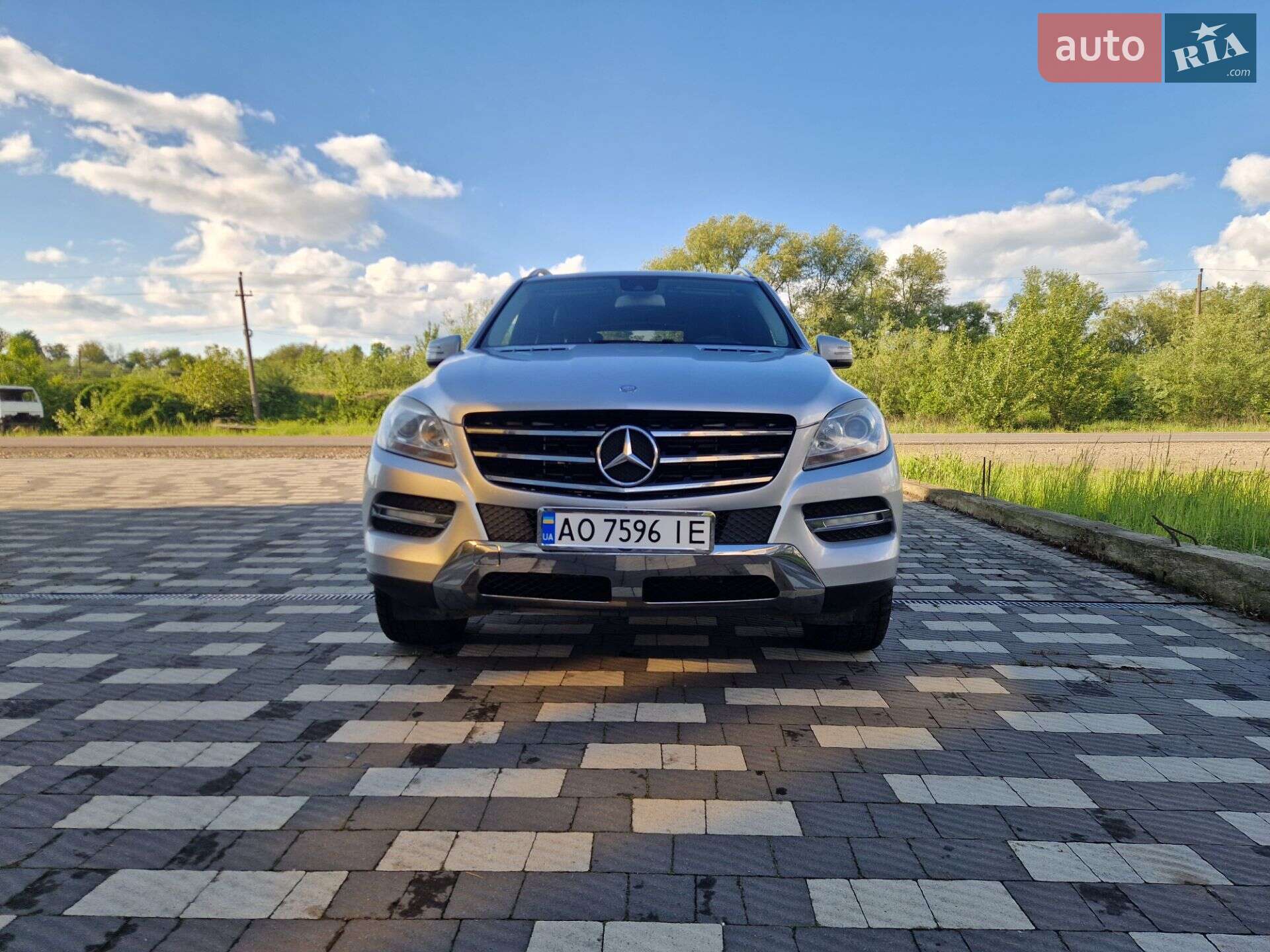 MERCEDES-BENZ ML 350 2011