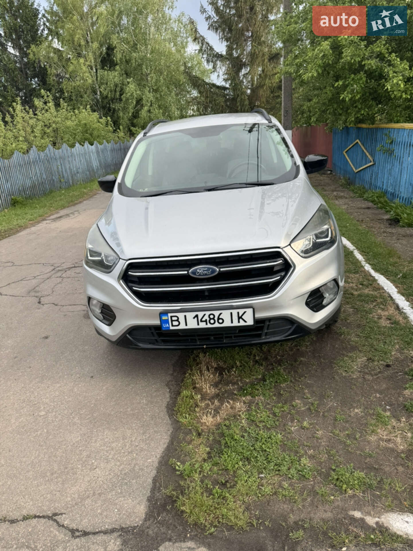 Головне фото звіту автомобіля FORD ESCAPE 2019