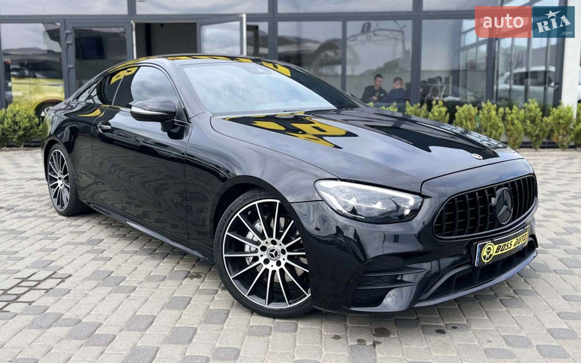 MERCEDES-BENZ E 300 2020