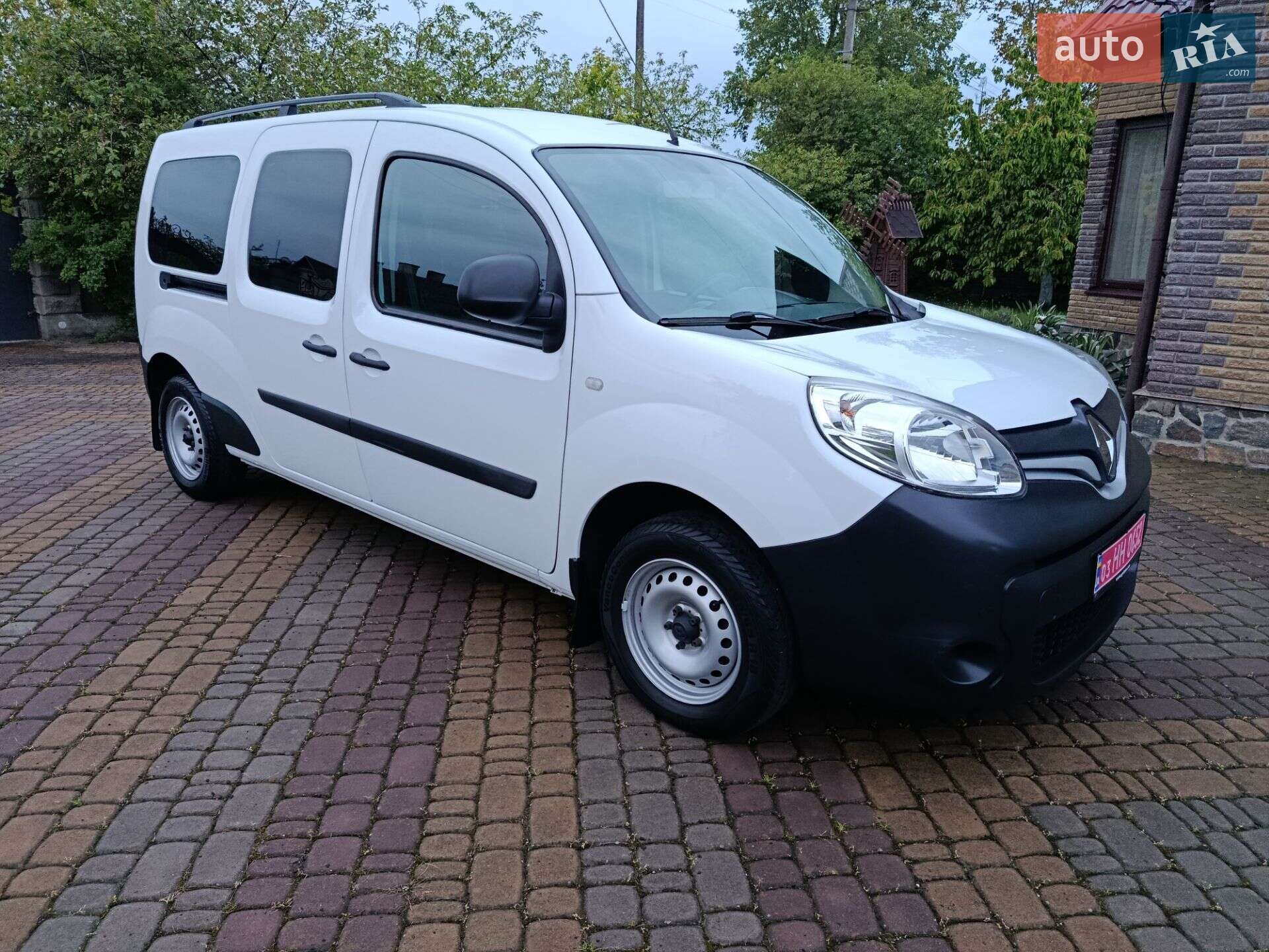 RENAULT KANGOO 2015